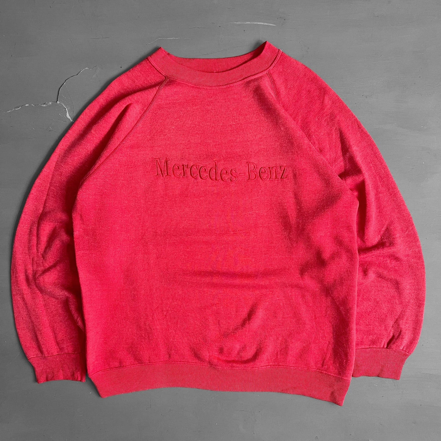 1990s Mercedes-Benz sweatshirt (M/L)