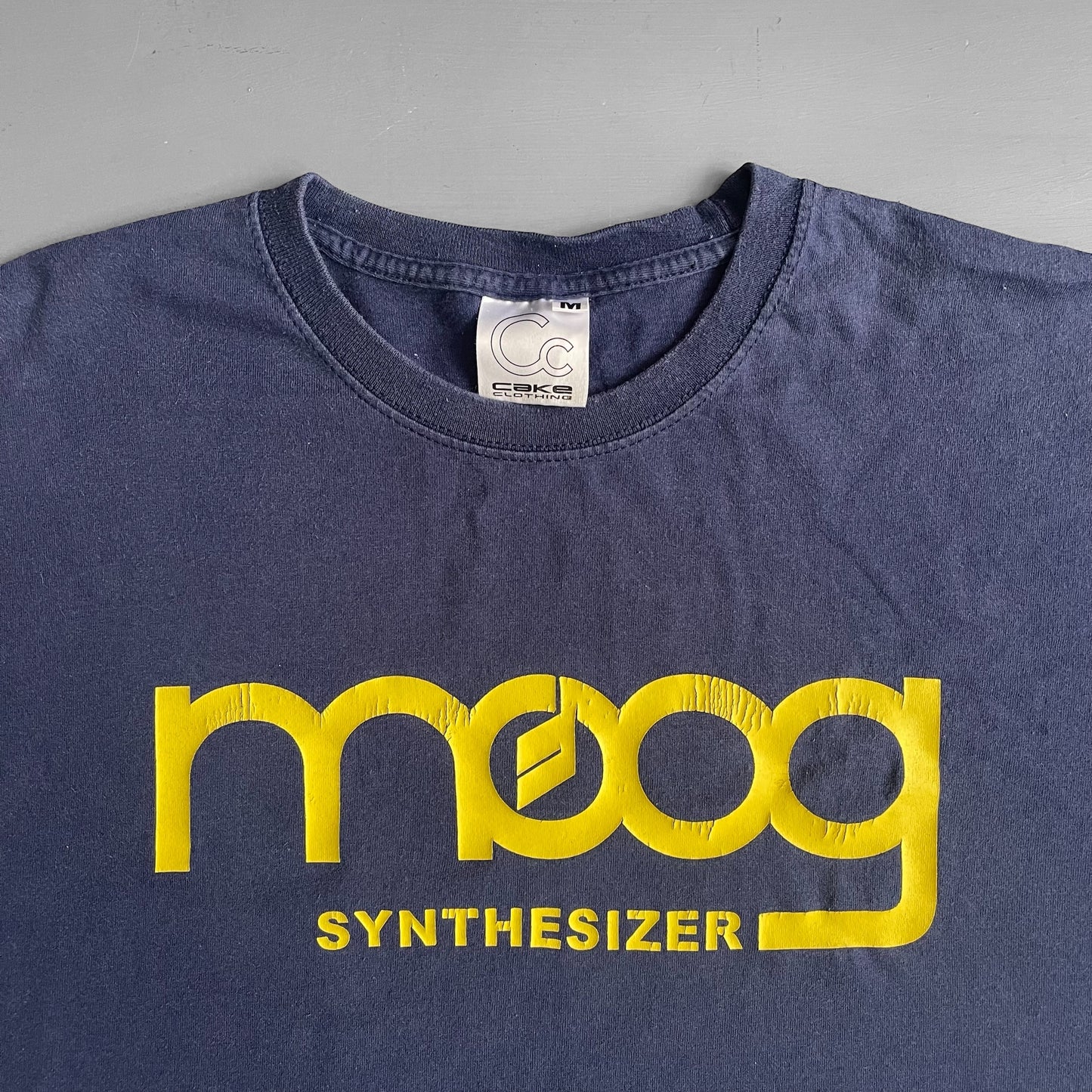 2000s moog synthesizer T-shirt (M)