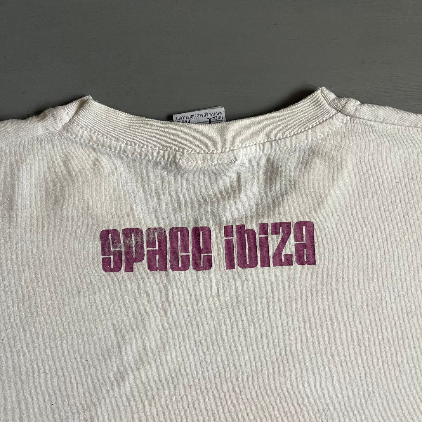 Early 2000s Space Ibiza T-shirt (M/L)