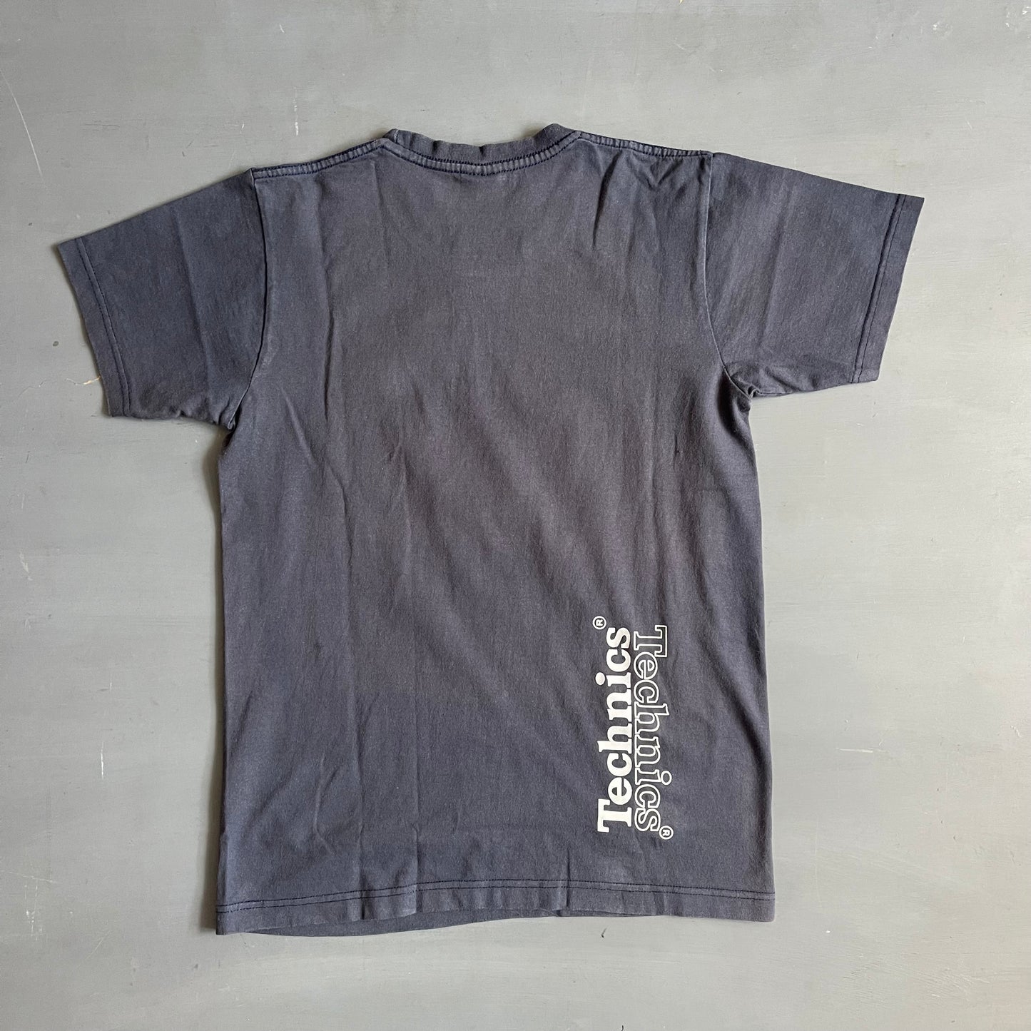 2000s Technics headphone T-shirt (S)