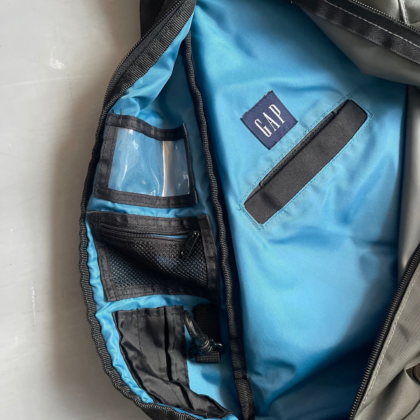 1990s GAP sling bag