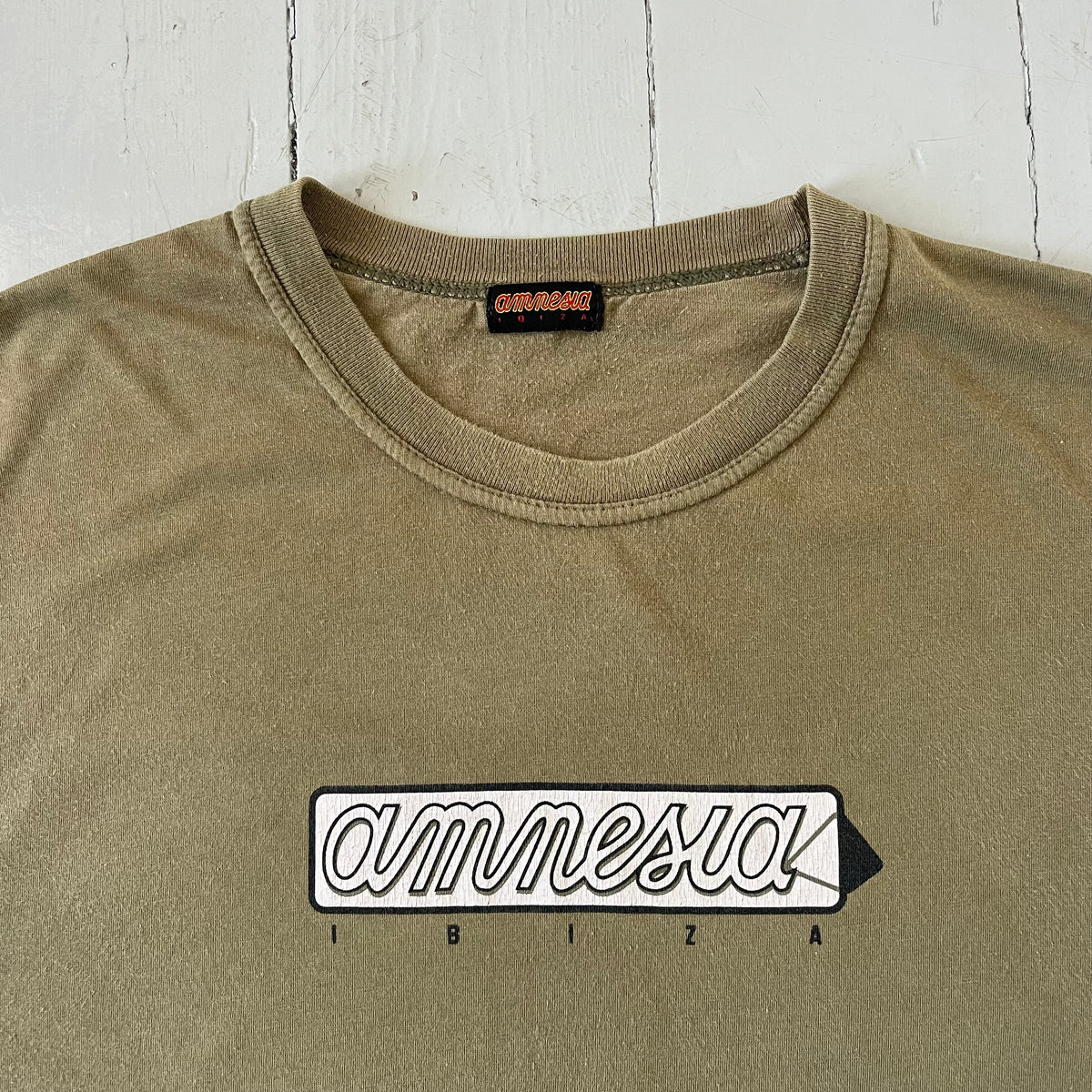 Early 2000s Amnesia Ibiza club T-shirt (L)