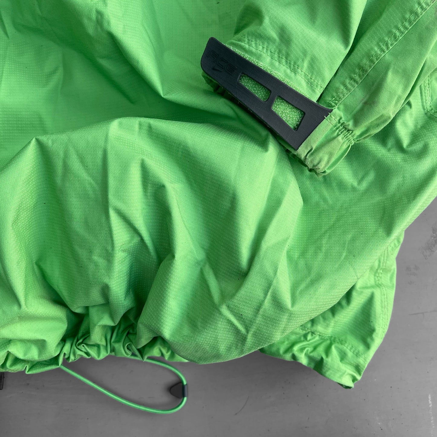 Early 2000 Nike ACG waterproof jacket (L/XL)