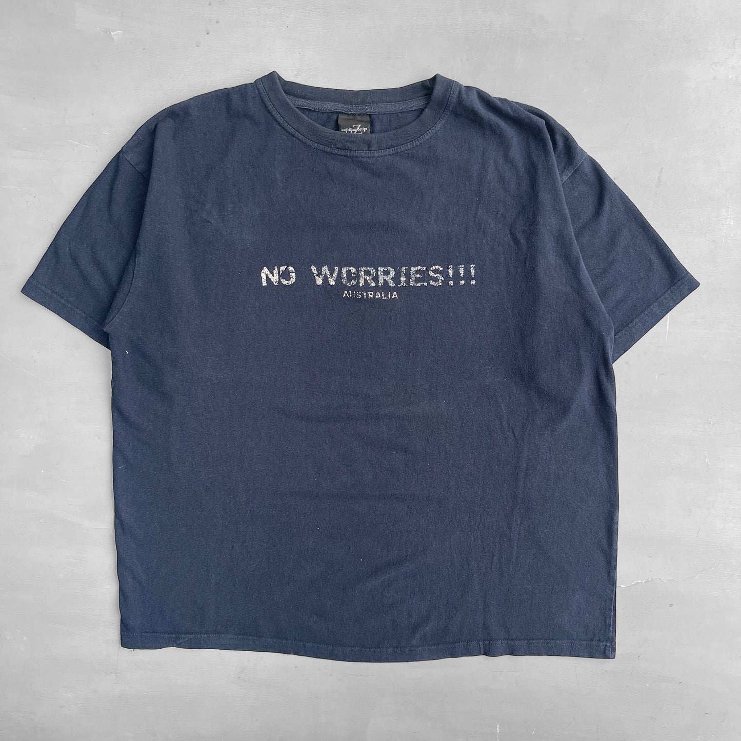 2000s No Worries T-Shirt (XL)