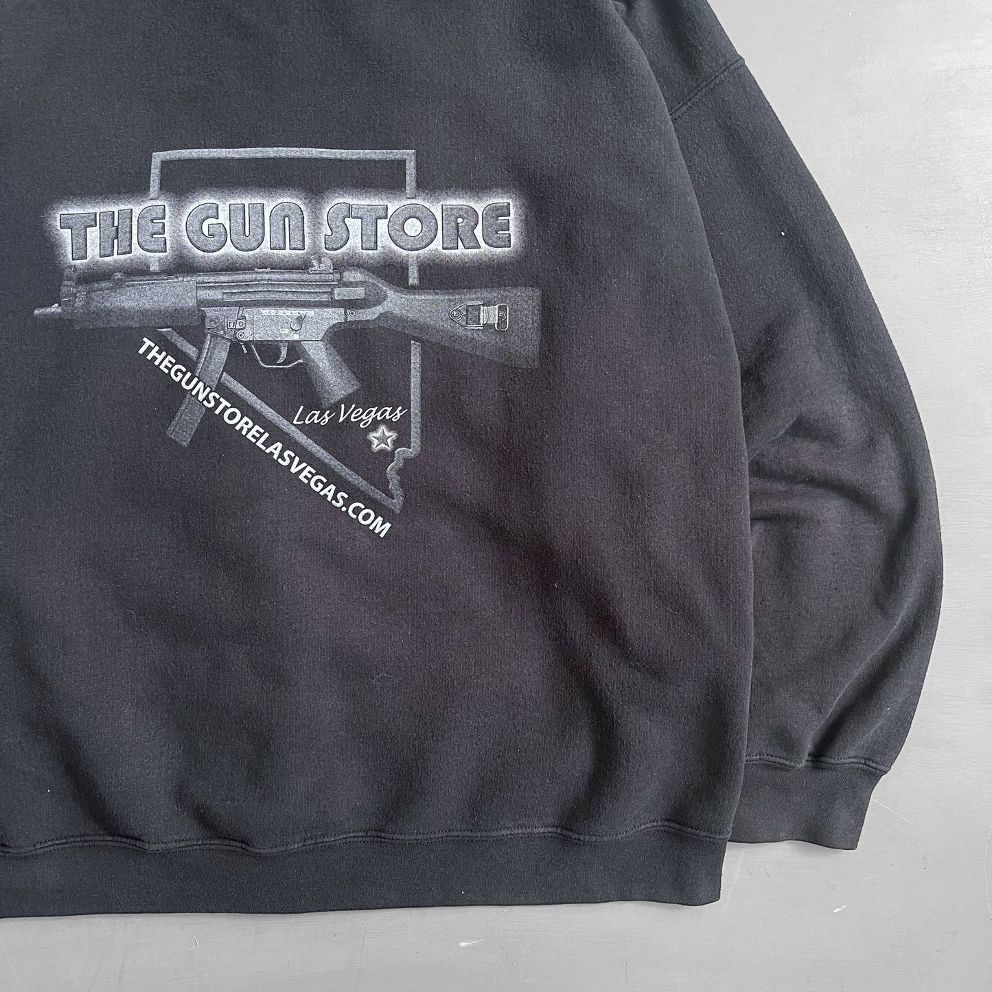 2000s Gun Store Las Vegas zip hoodie (XL)