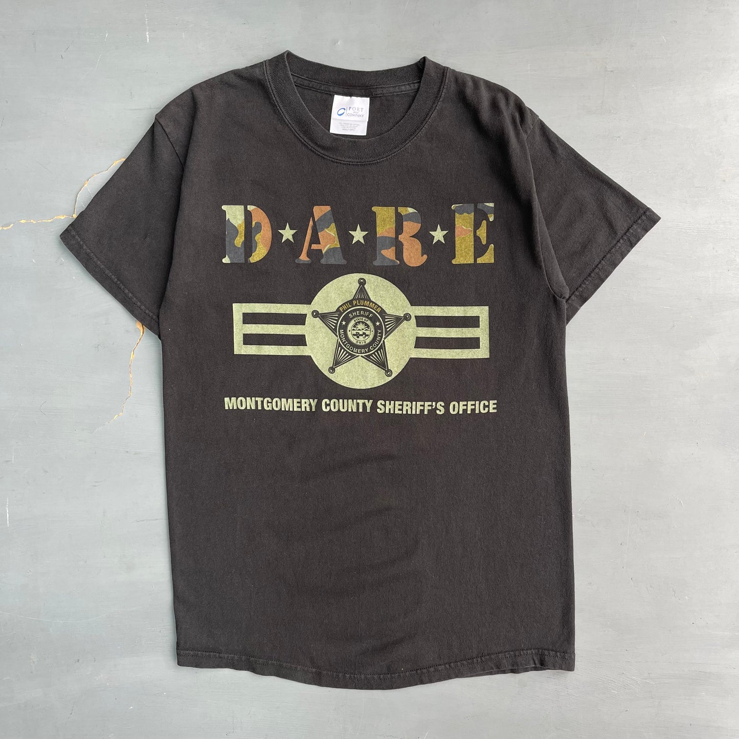 2000s D.A.R.E police sheriff T shirt (S)