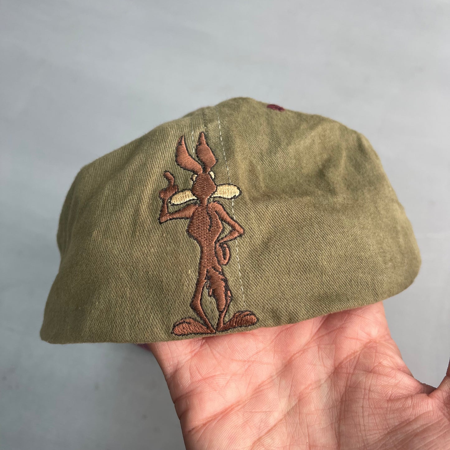 1991 Warner Bros Wile E cap