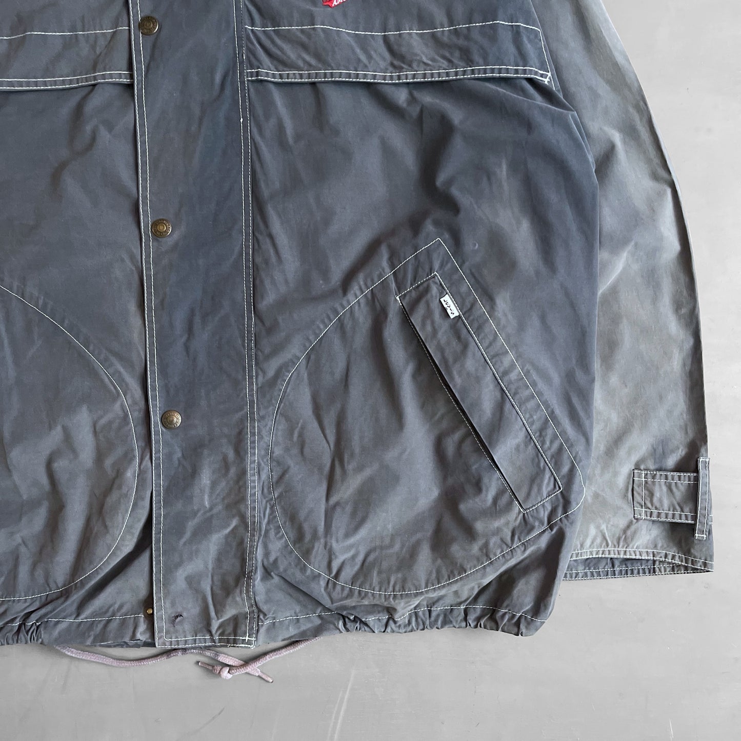 1990s Levi’s engendered jacket (L/XL)