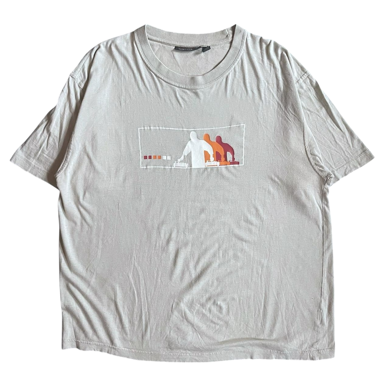 2000s DJ turntable T-shirt (XL)