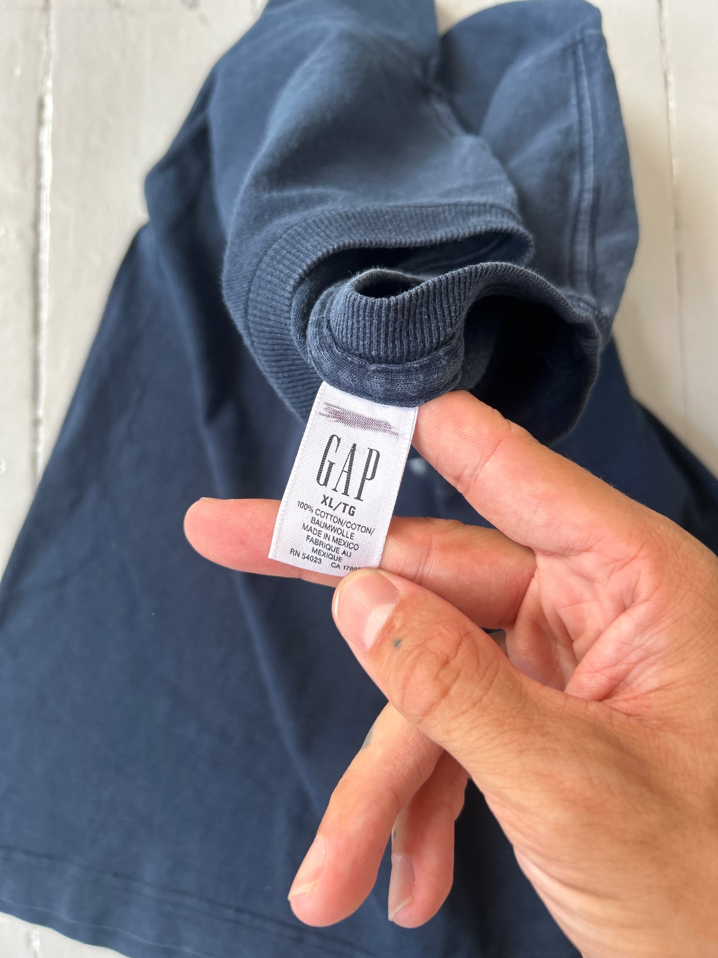 1990s GAP dog T-shirt (M)