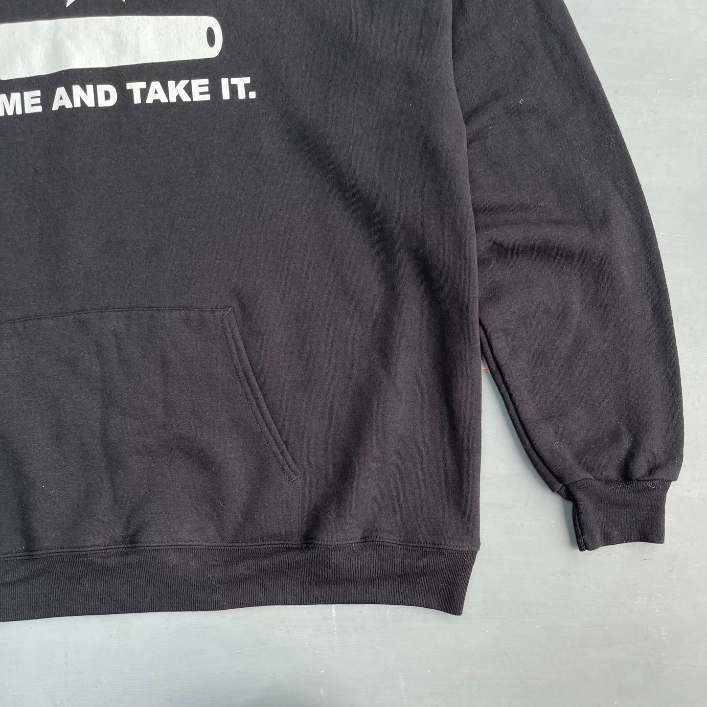 2000s Hanes come and take it hoodie (XL)