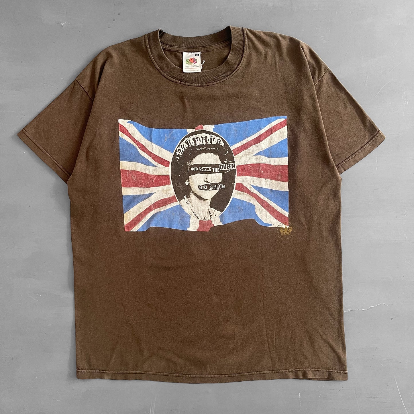 2002 The sex pistols jubilee queen is dead T-shirt (XL)