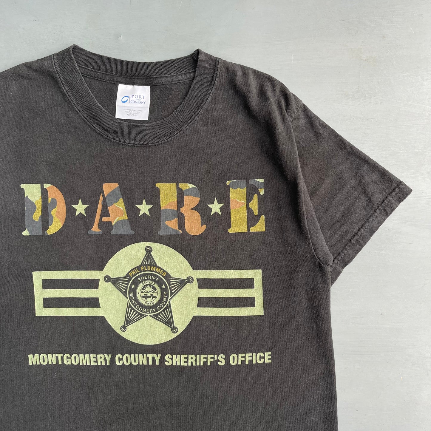 2000s D.A.R.E police sheriff T shirt (S)