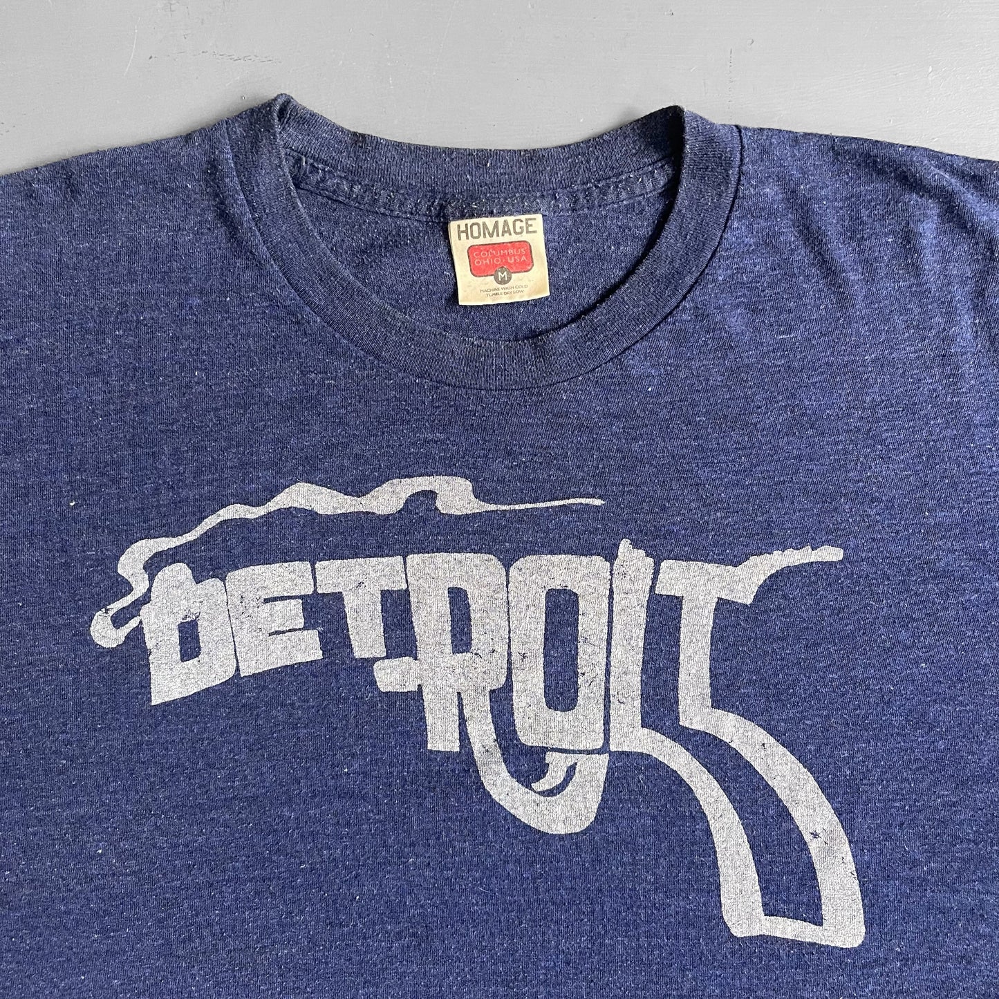 1990s Detroit gun T-shirt (M)