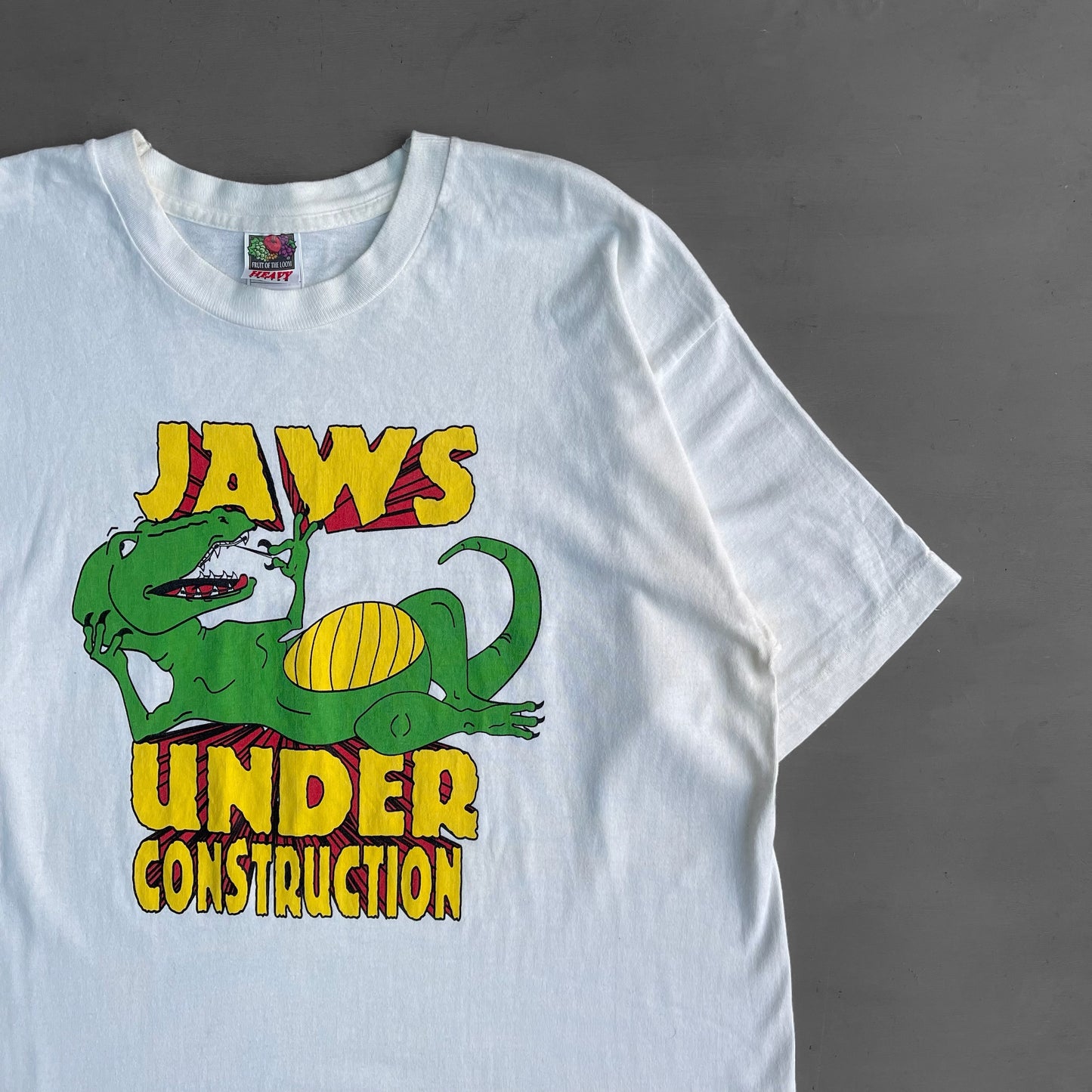 1990s Jaws under construction T-Shirt (XL)