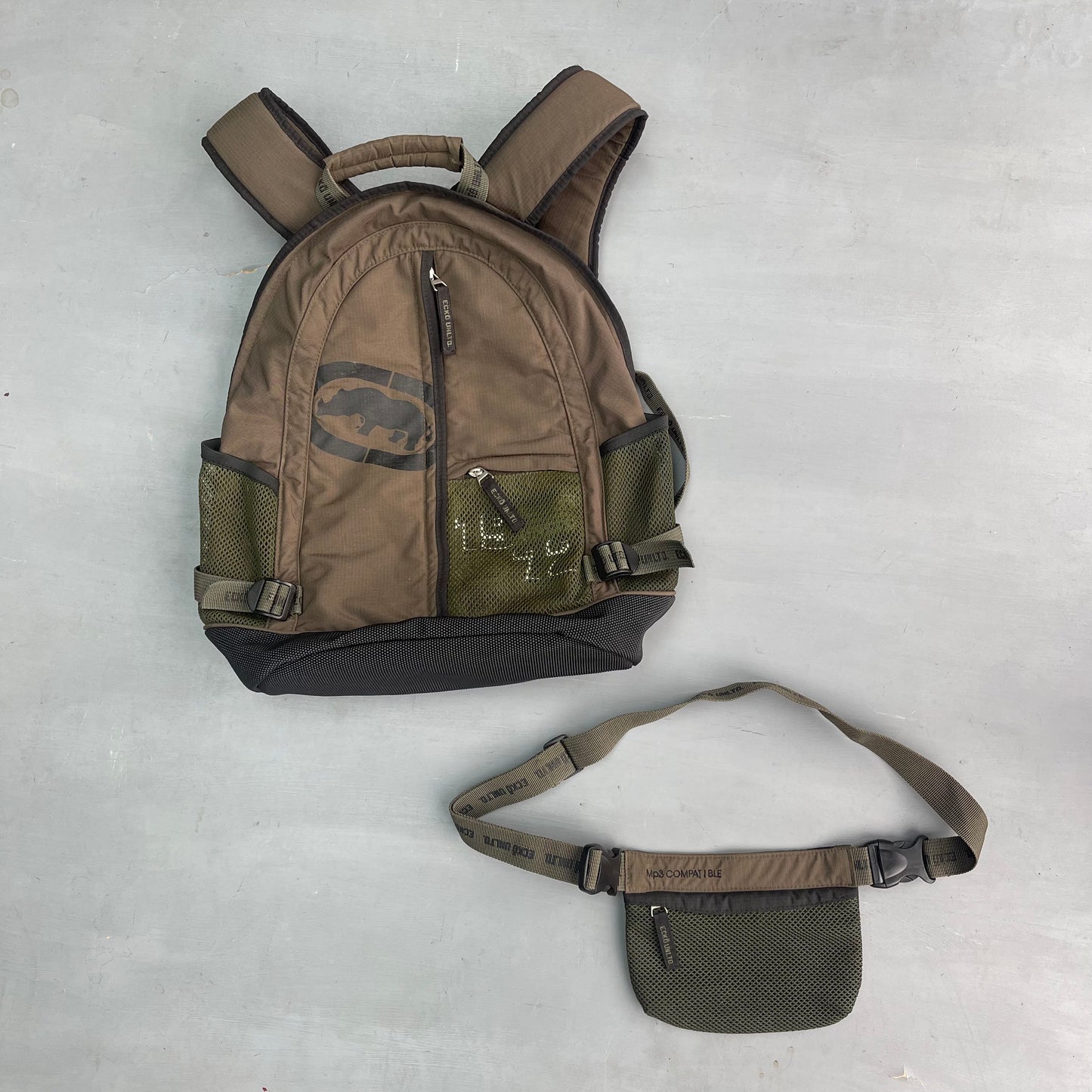 Early 2000s ECKO multi adjustable rucksack & side bag