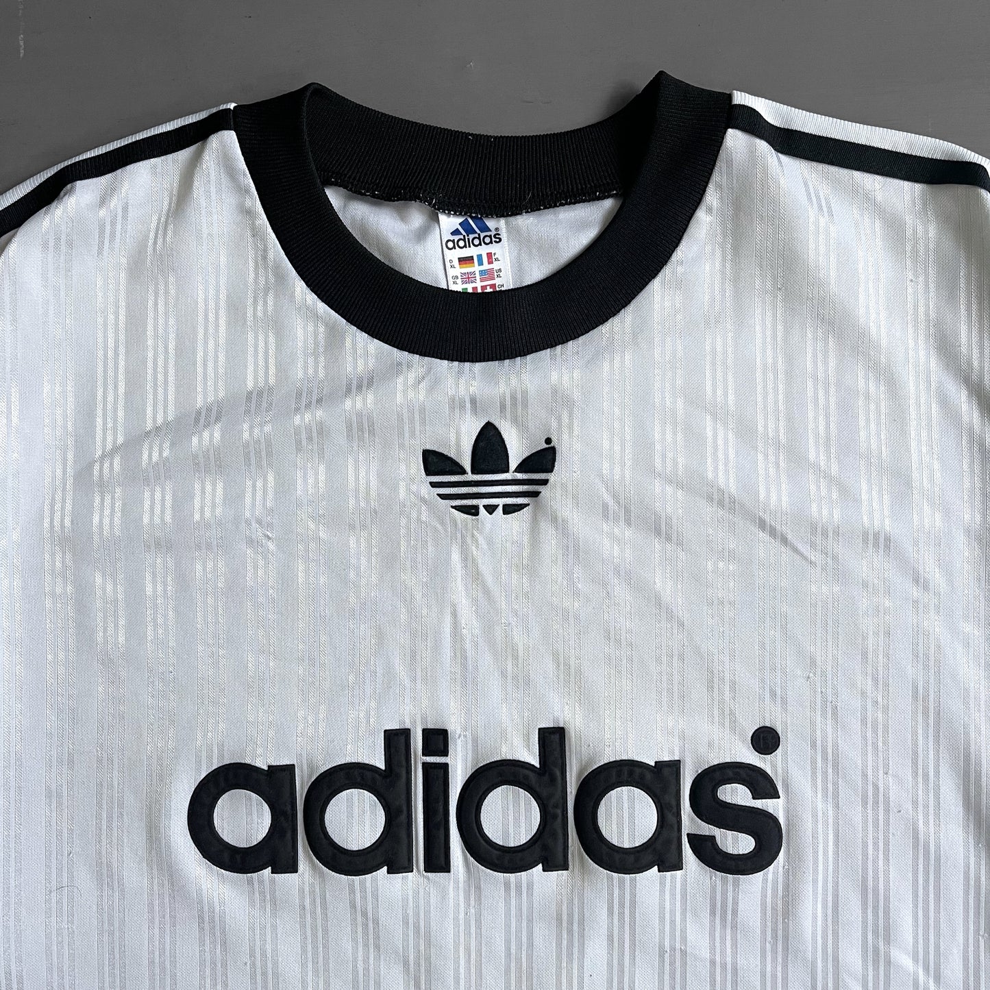 1990s Adidas sports shirt (XL)