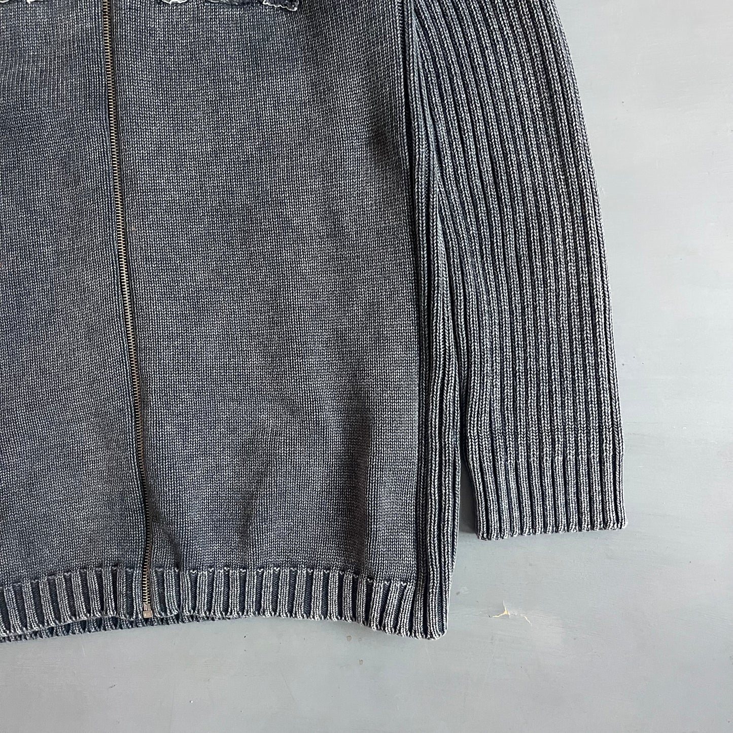 1990s Diesel knitted zip jumper (L/XL)