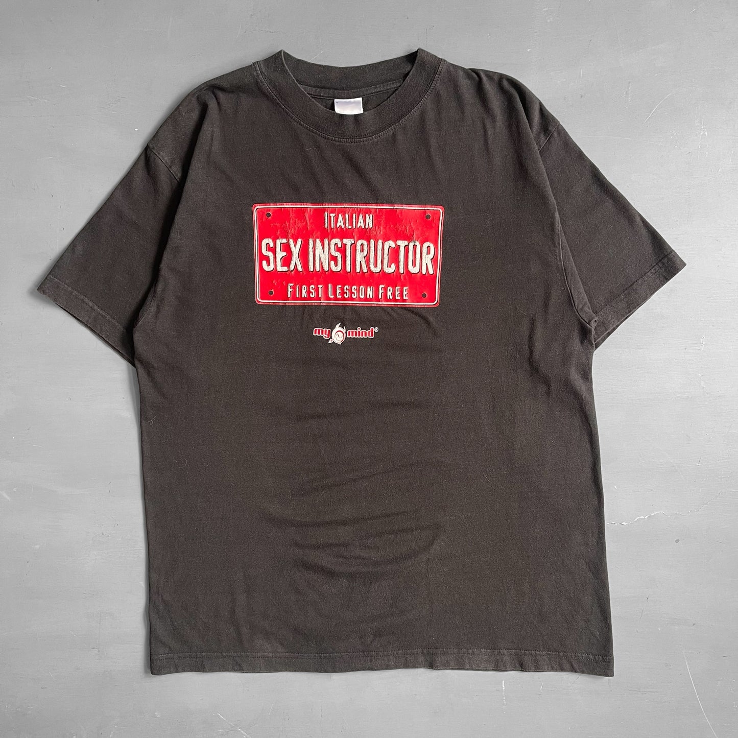 1990s Italian sex instructor T-shirt (L)