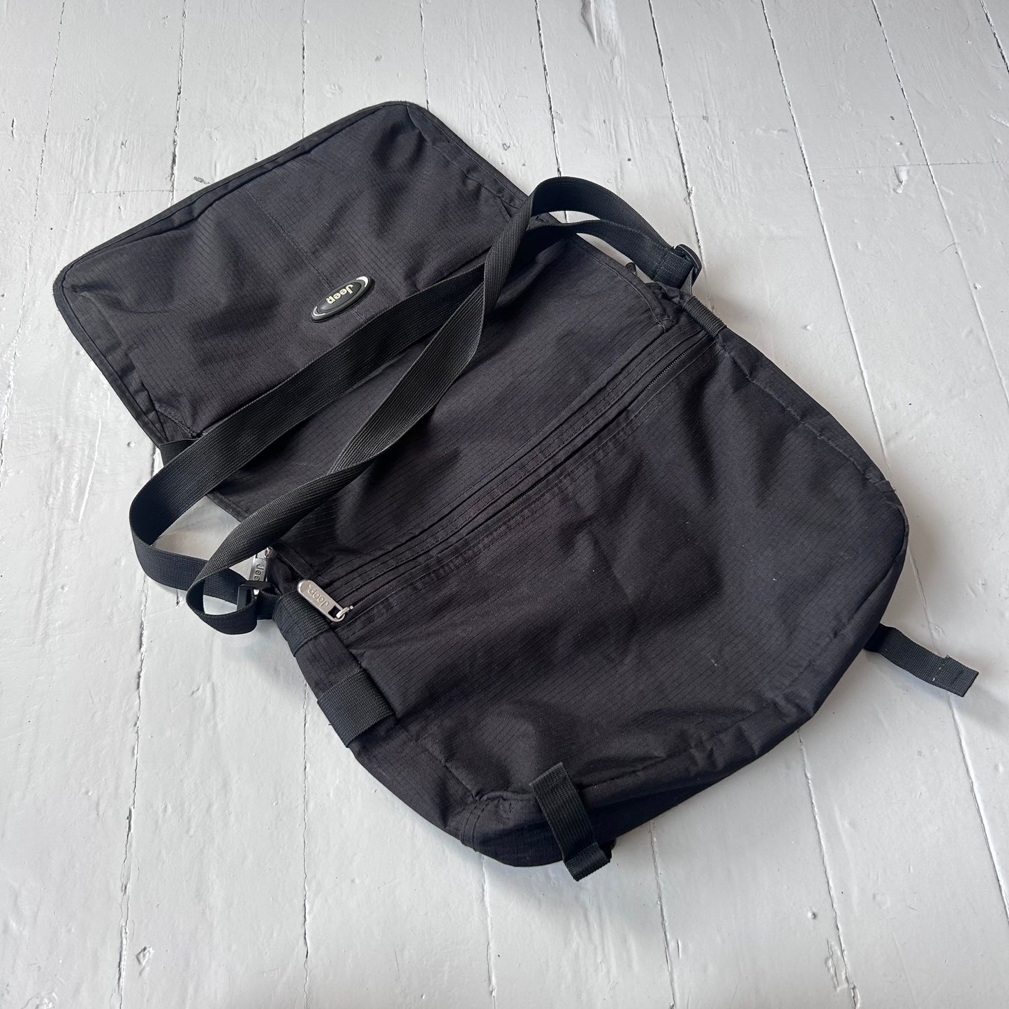 2000s JEEP messenger bag