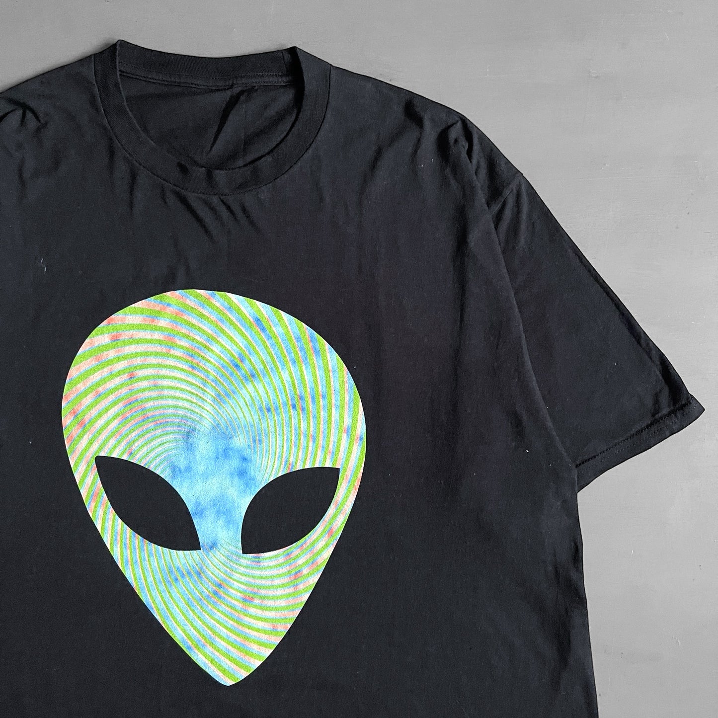 2000s Alien T-shirt (XL)