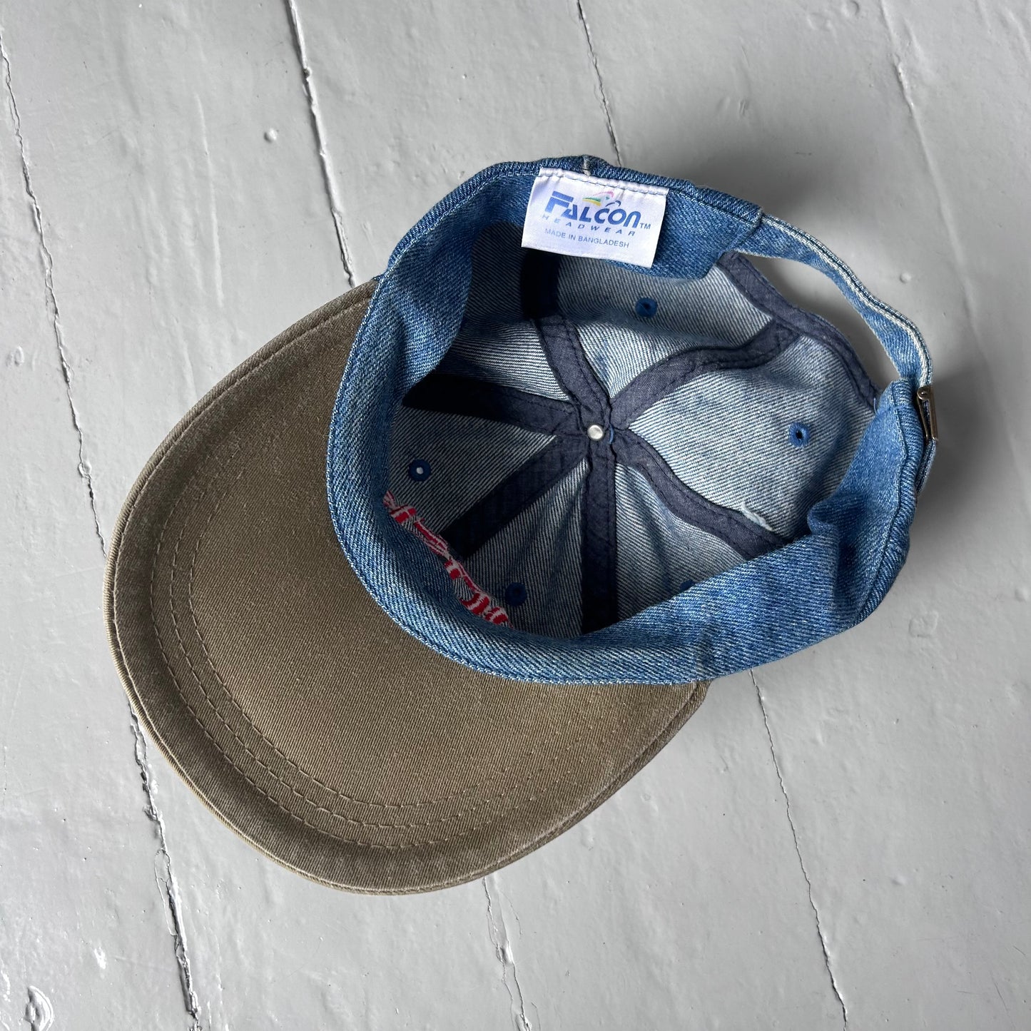 2002 Oasis cap