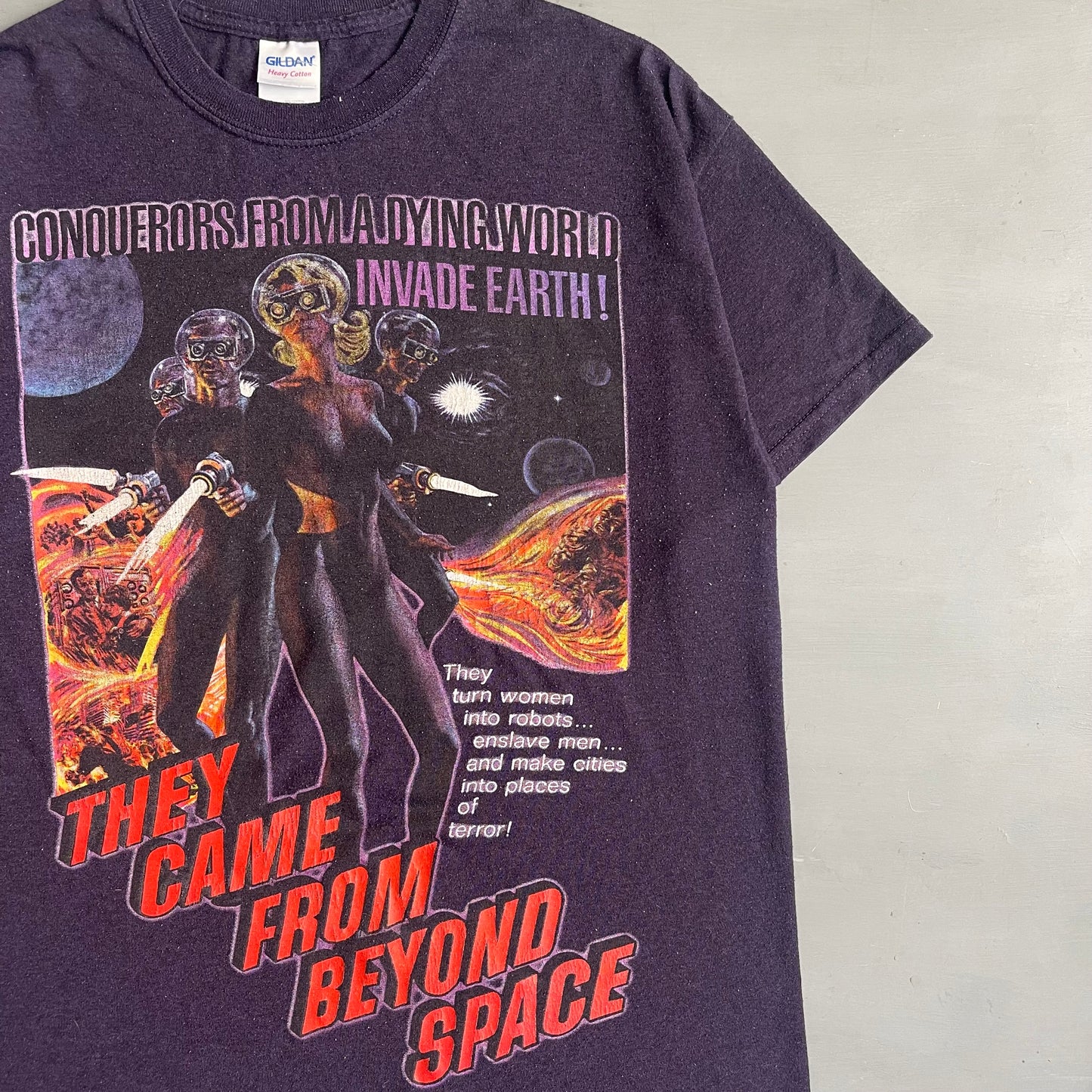 2000s They came from beyond space T-shirt (M)