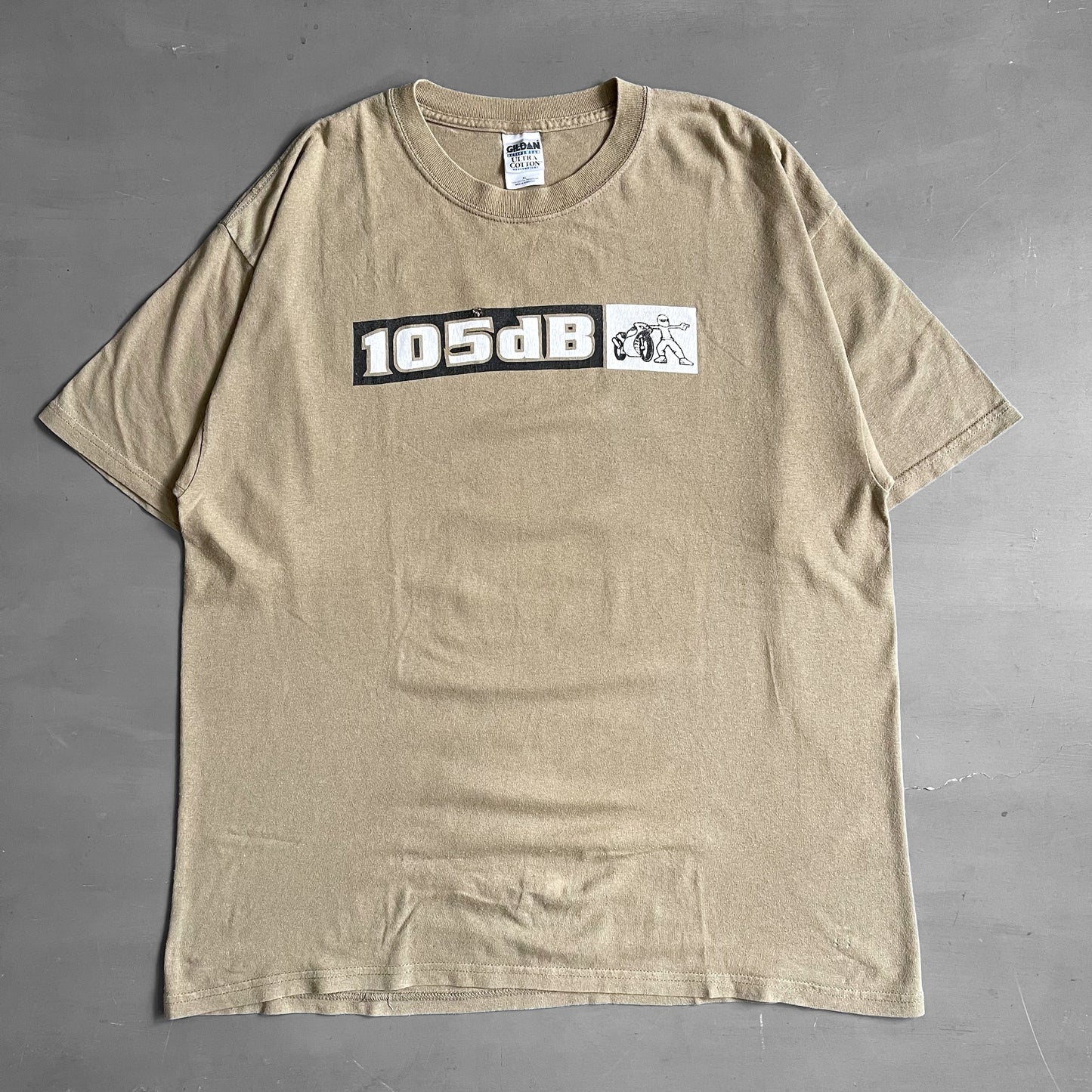 2000s 105 DB Sorry mate T-shirt (XL)