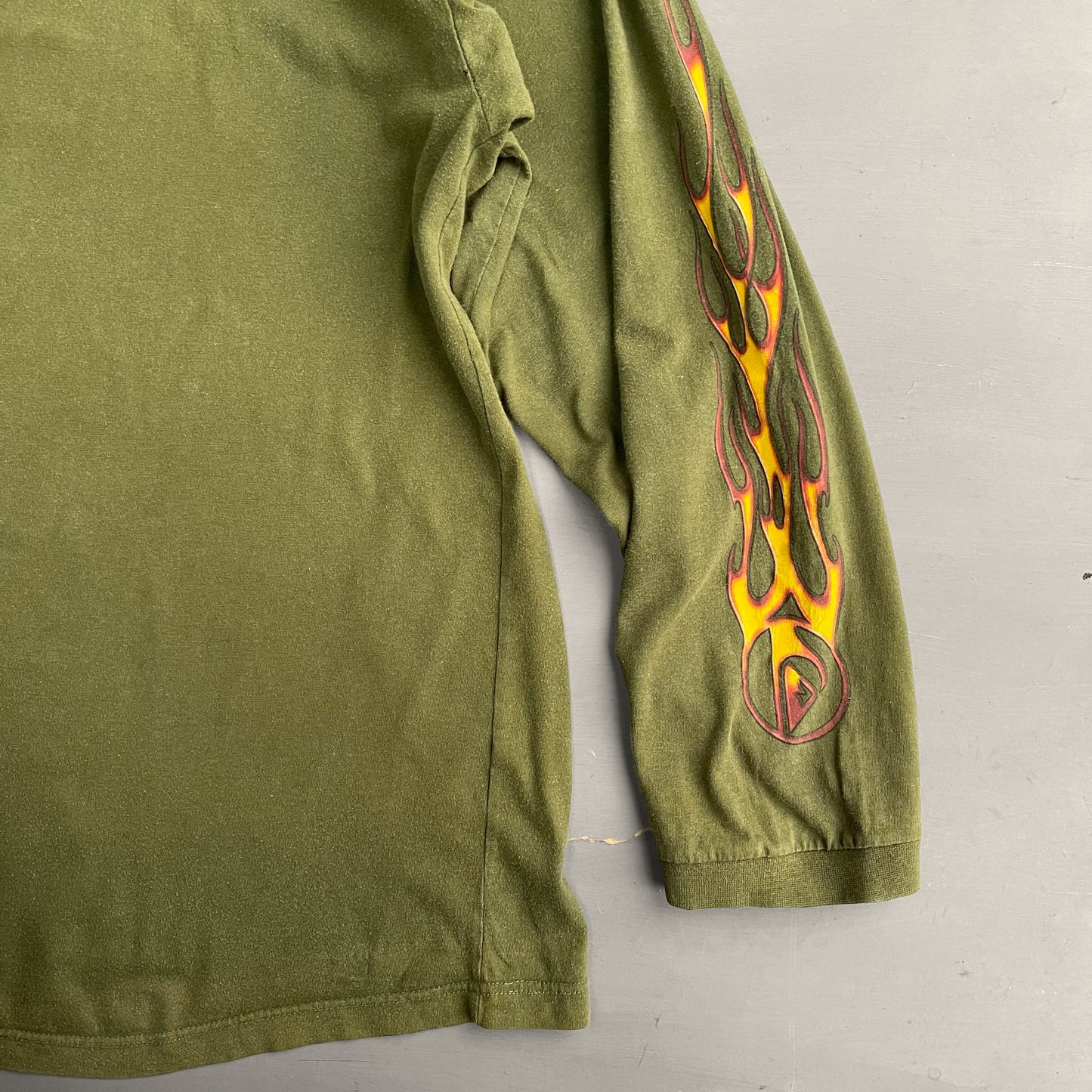 2000 Quiksilver long sleeve flame T-Shirt (XL)