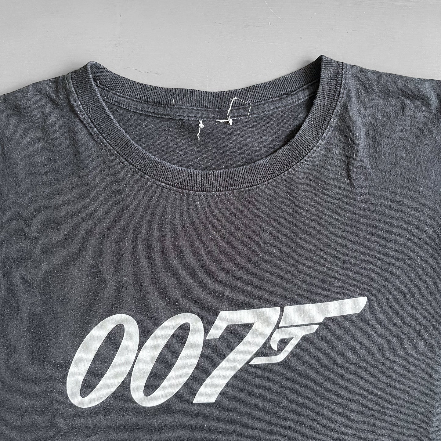 2000s 007 James Bond T-shirt (XL)