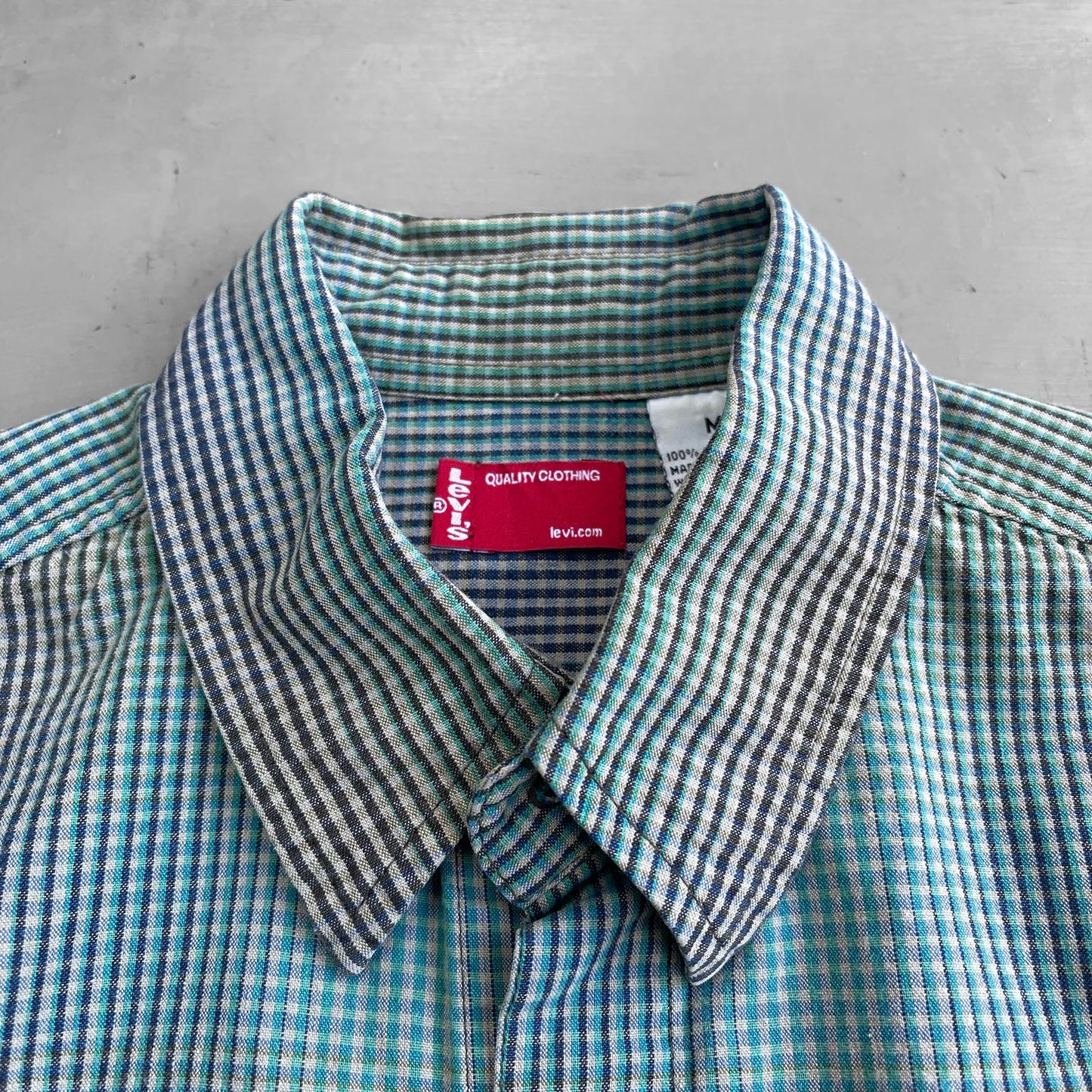 2000s Levis Red tab multicolour shirt (M)