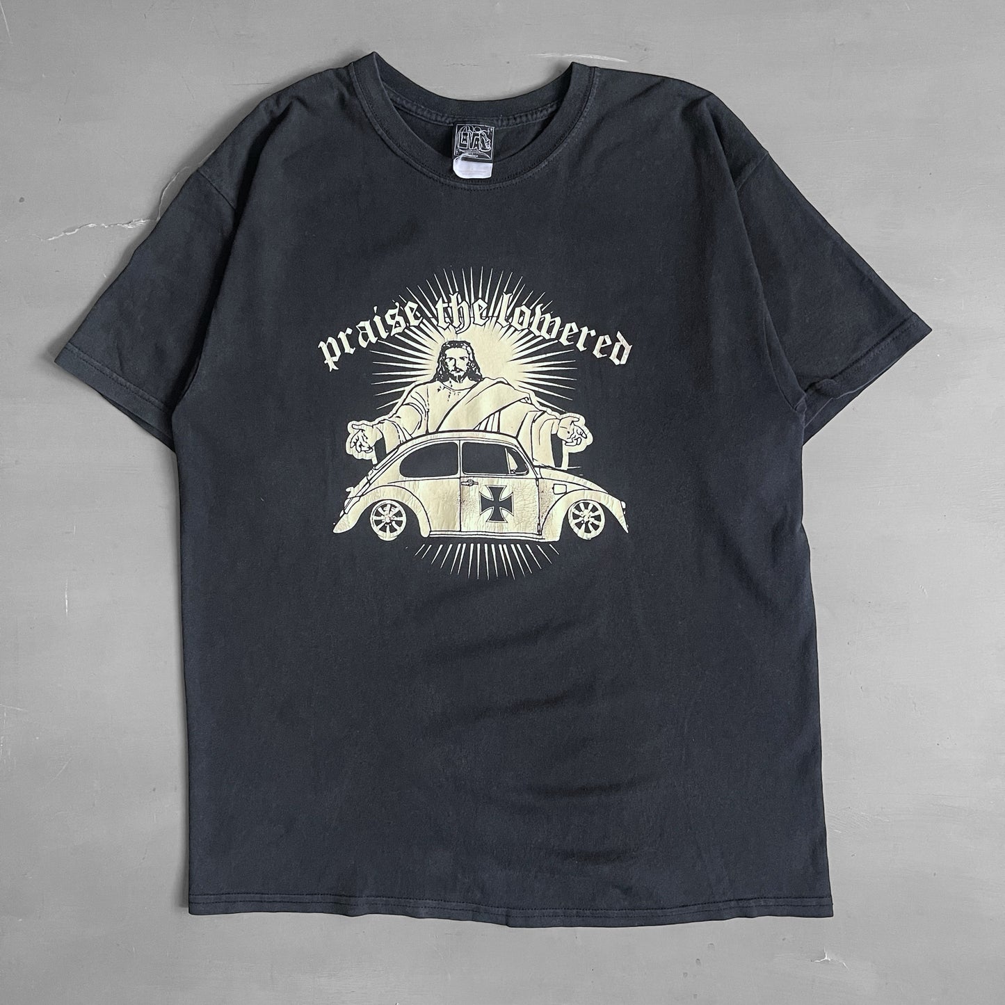 2000s praise the lowered Jesus T-shirt (L)