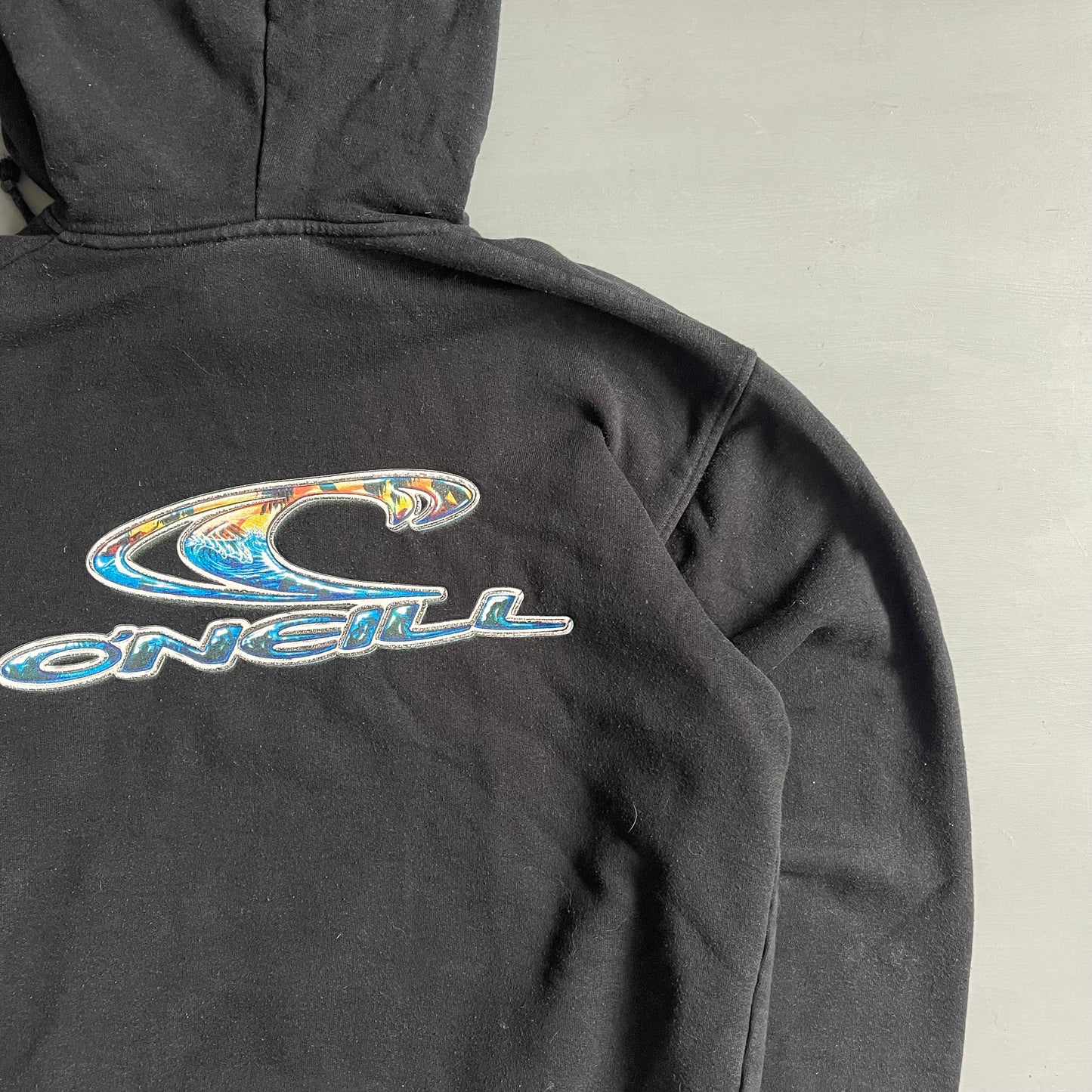 2000s O’Neill hoodie (M)