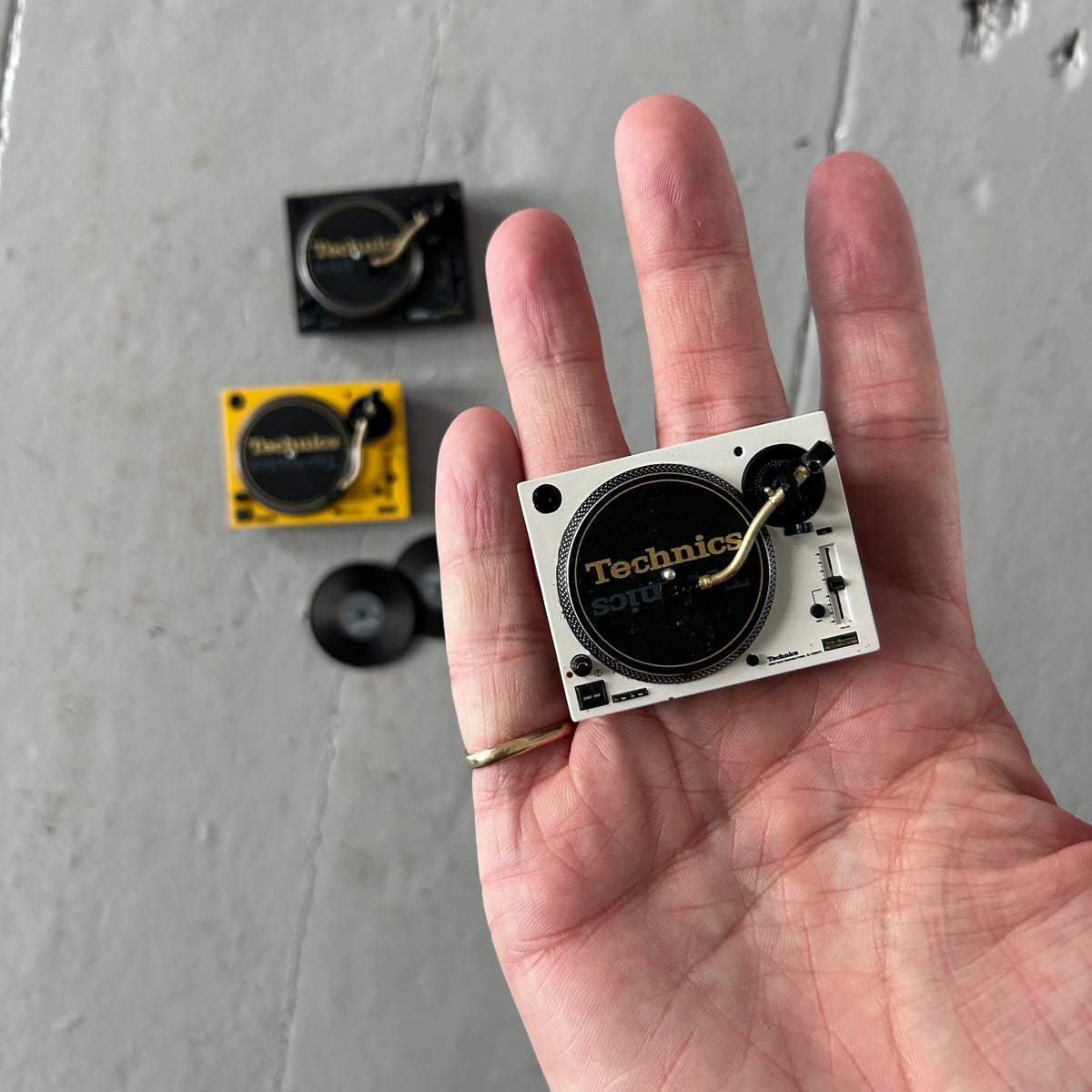 X3 Technics miniature turntables