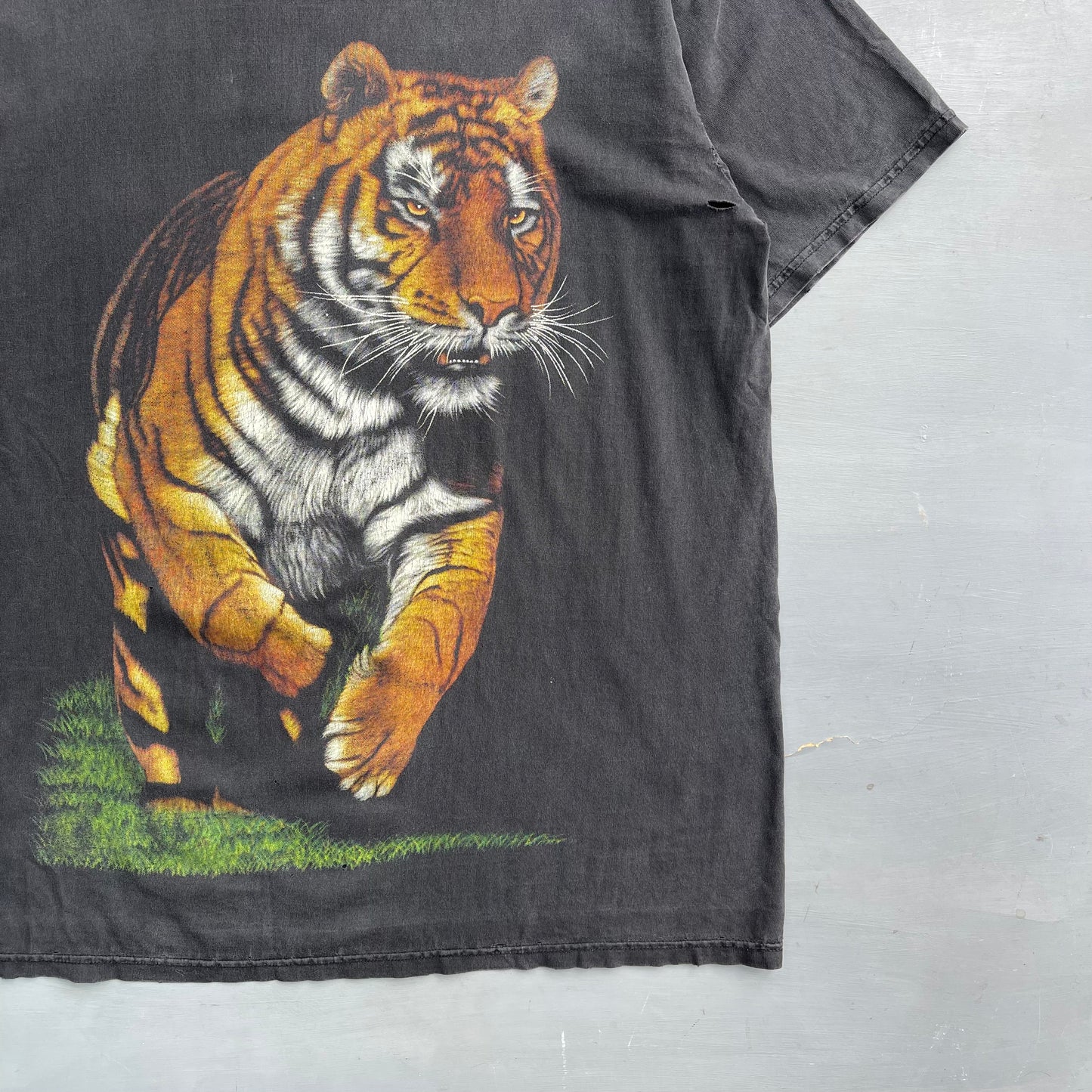 1990s Tiger graphic T-Shirt (XL)