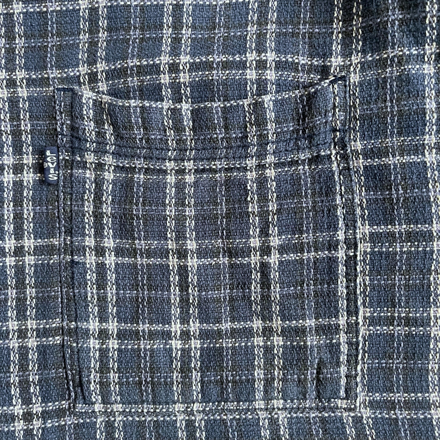 1990s Levi’s flannel over shirt (L/XL)