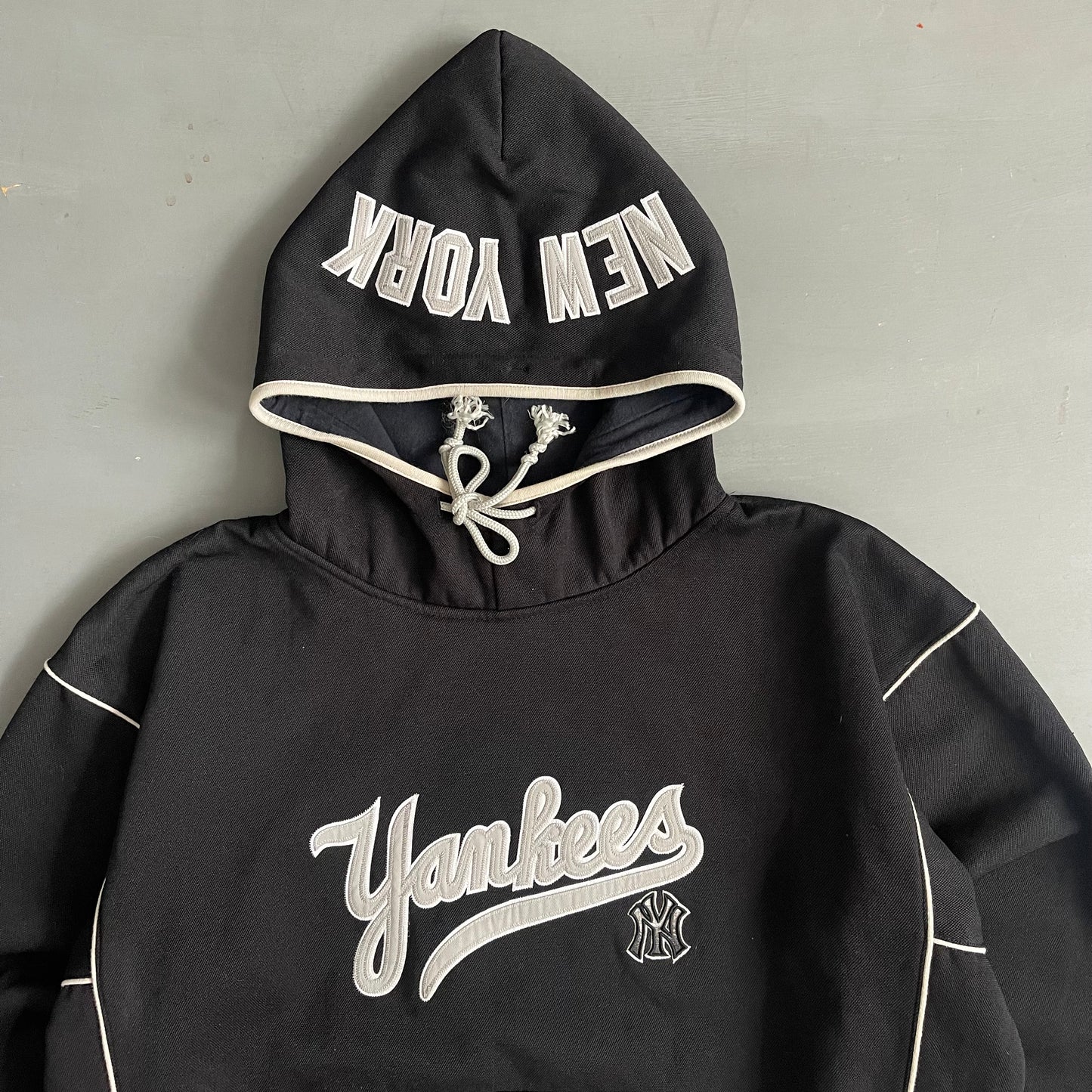 2000s New York Yankees hoodie (L)