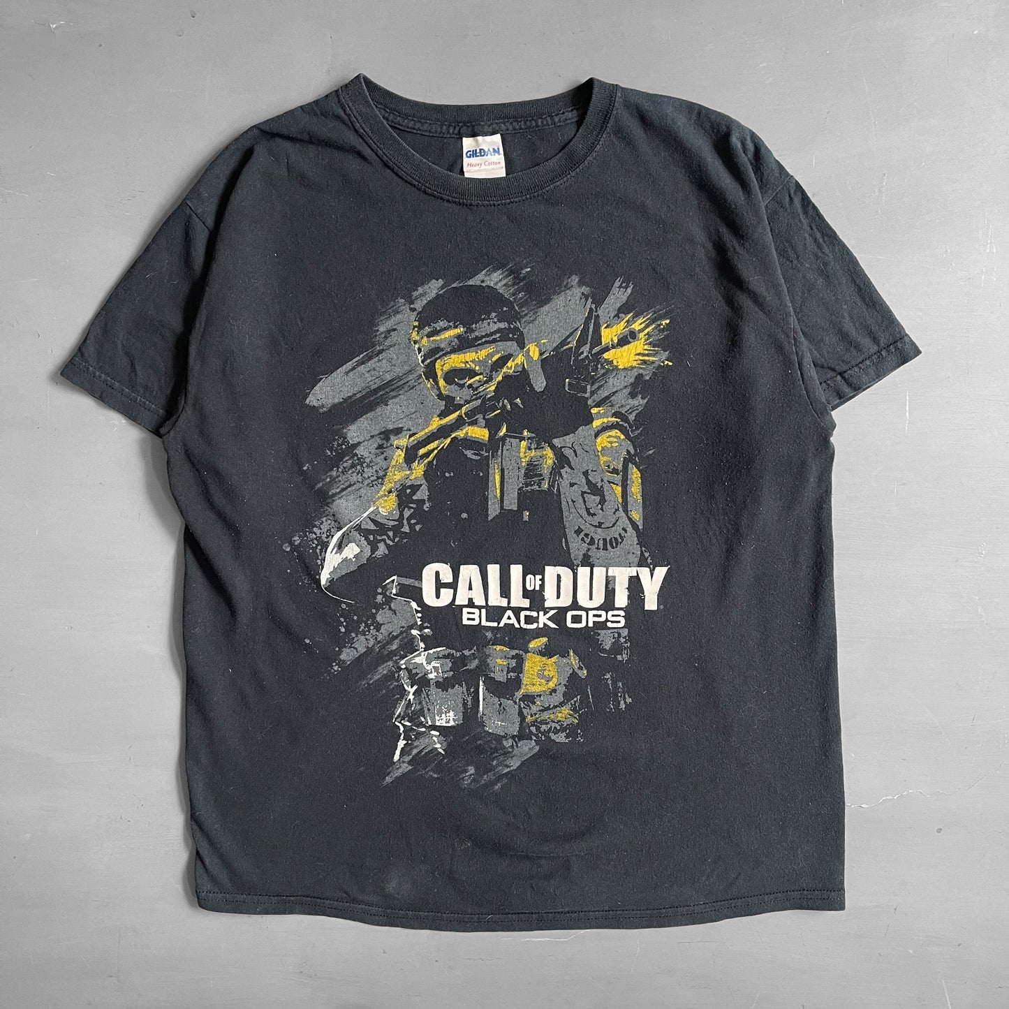 2010 Call of Duty Black Ops T-shirt (M)