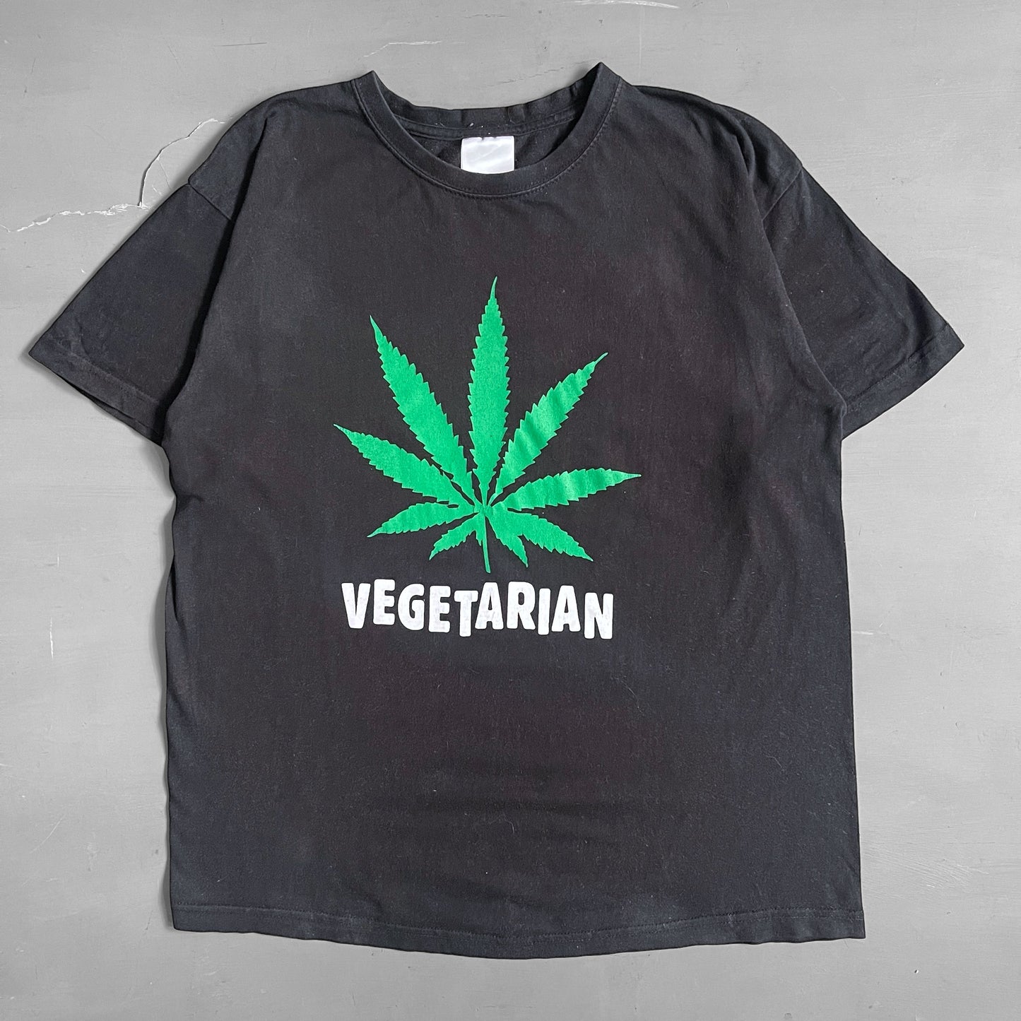 2000s vegetarian T-shirt (M)