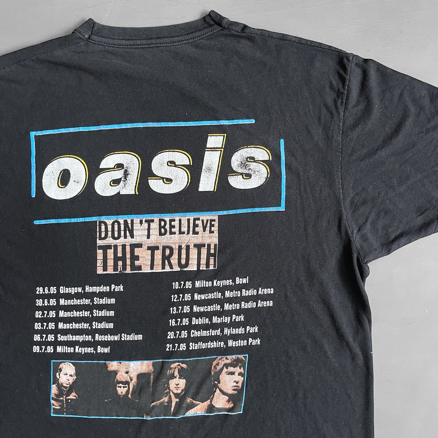 2005 Oasis T-shirt (L)