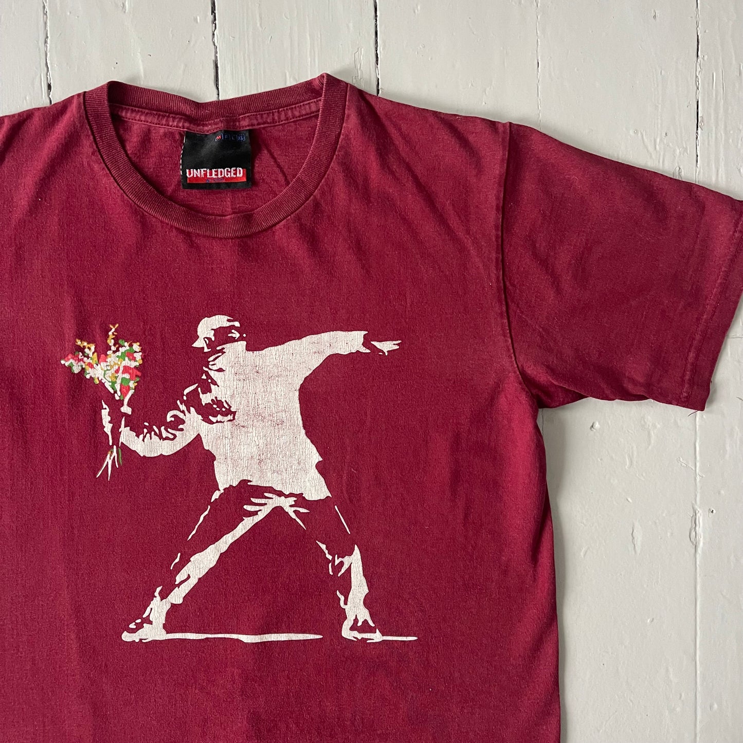 2000s Unfledged Banksy T-shirt (M)