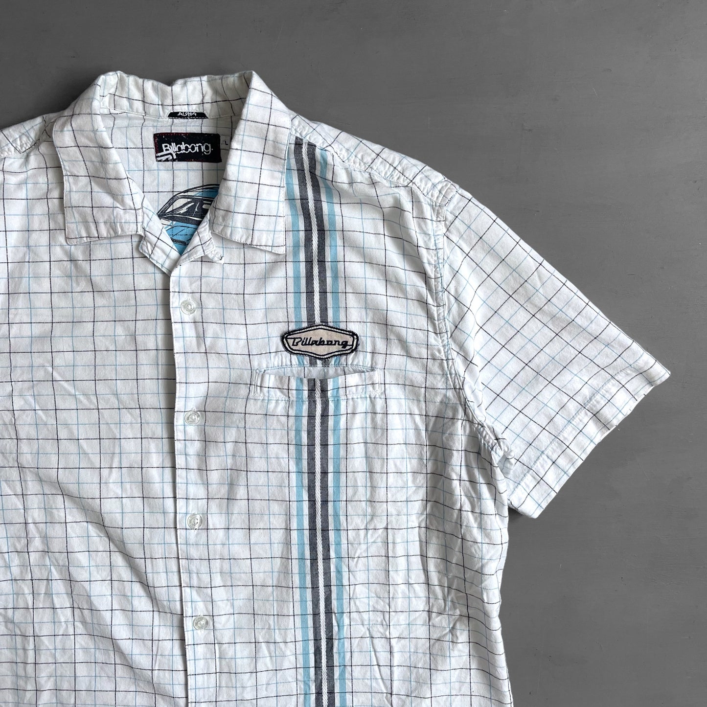 2000s Billabong car short sleeve shirt (L)