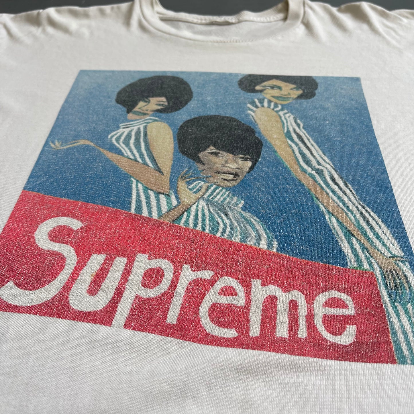 2000s Supreme the supremes T-shirt (XL)