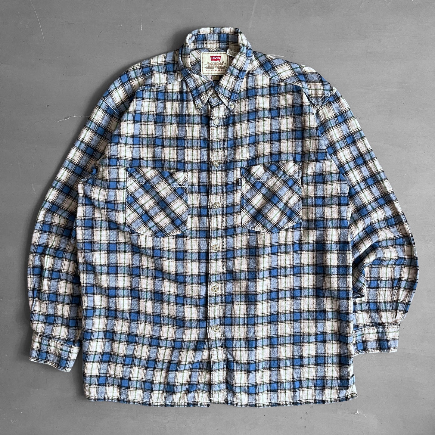 1990s Levi’s flannel shirt (XL)