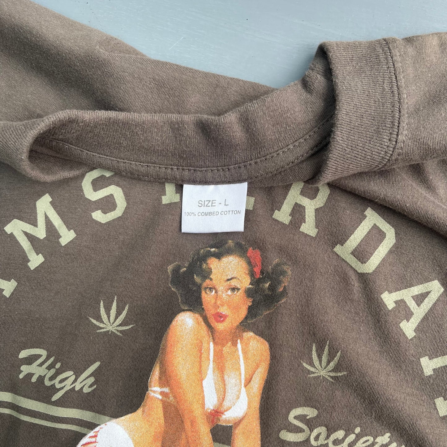 Early 2000s Amsterdam high society T-Shirt (L)