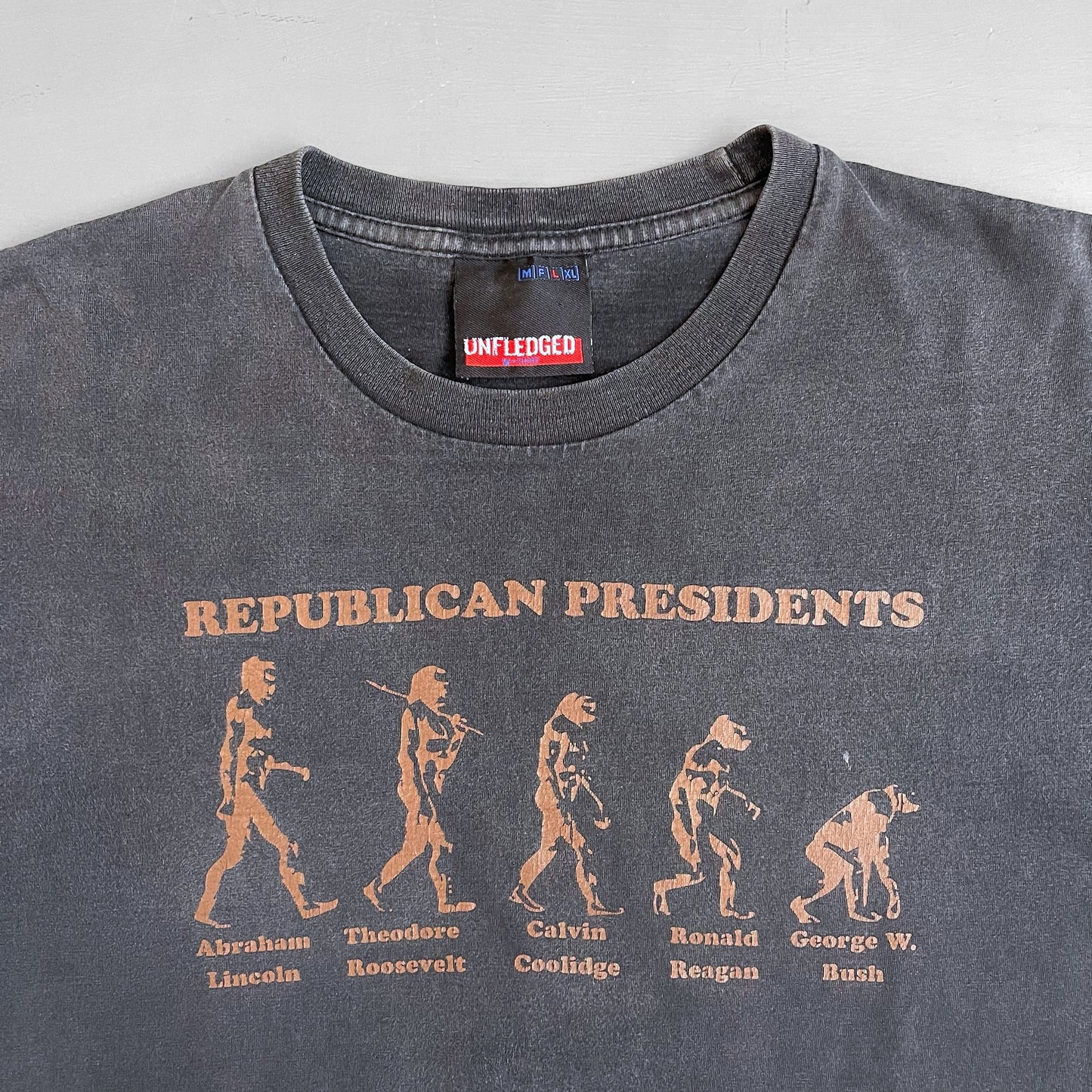 2000s Unfledged Republican Presidents T-shirt (L)