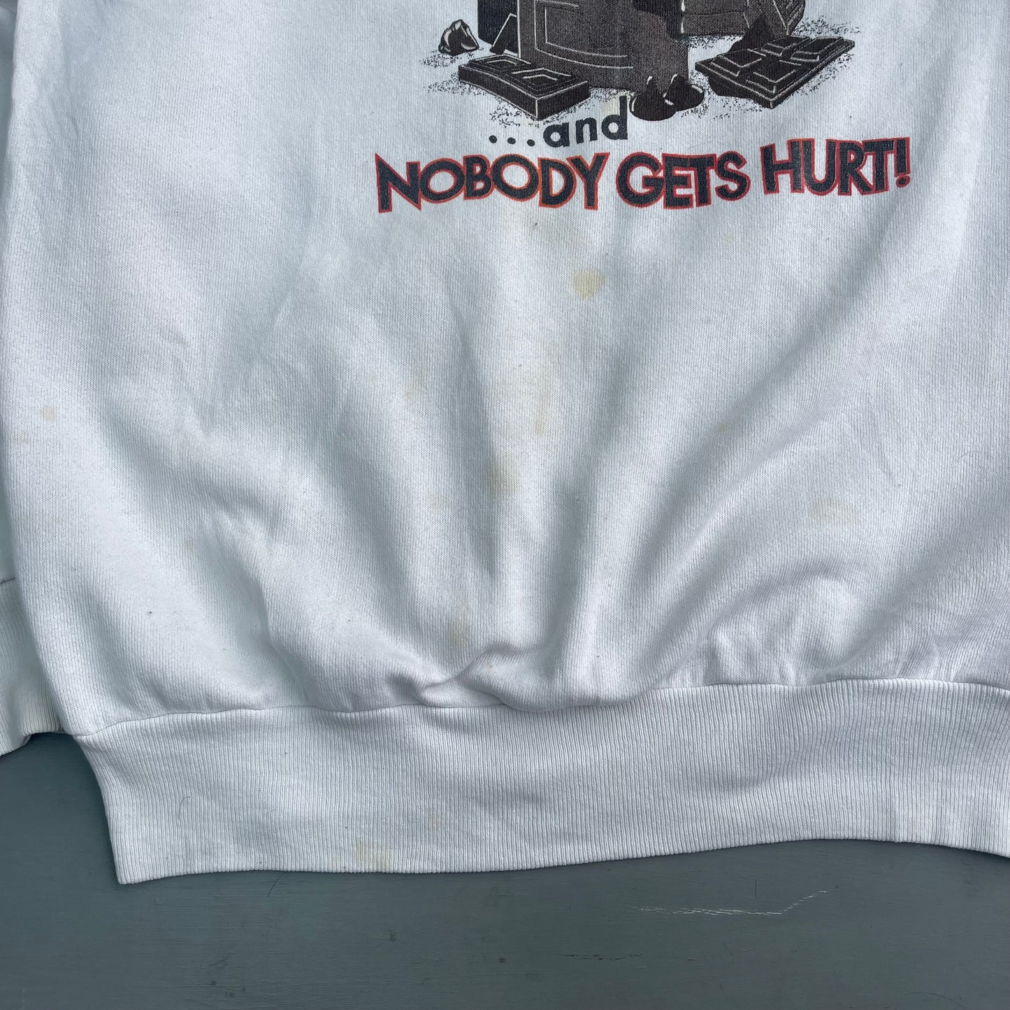 1990s give me all your chocolate & nobody gets hurt sweatshirt (L)