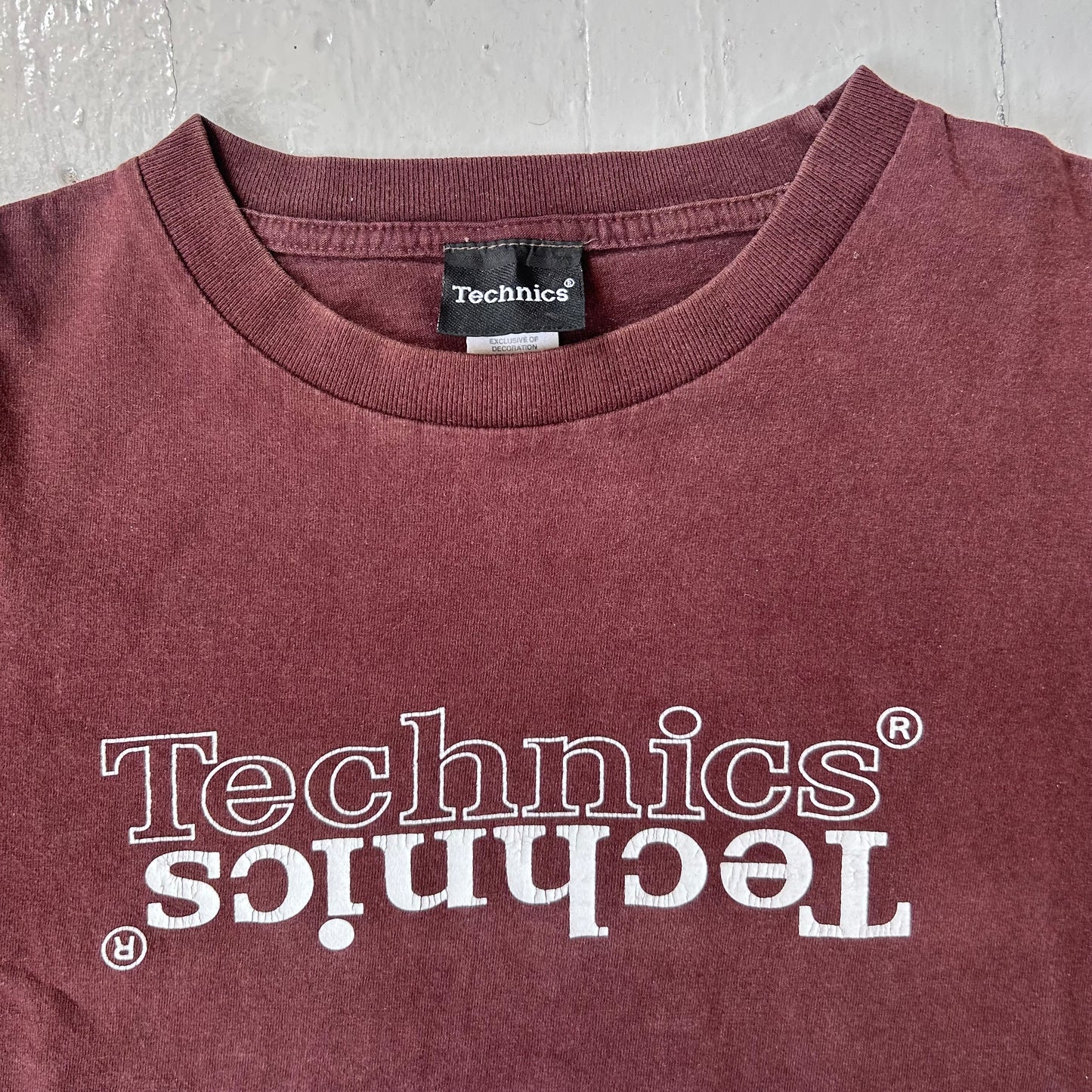 Early 2000s Technics T-shirt (L)