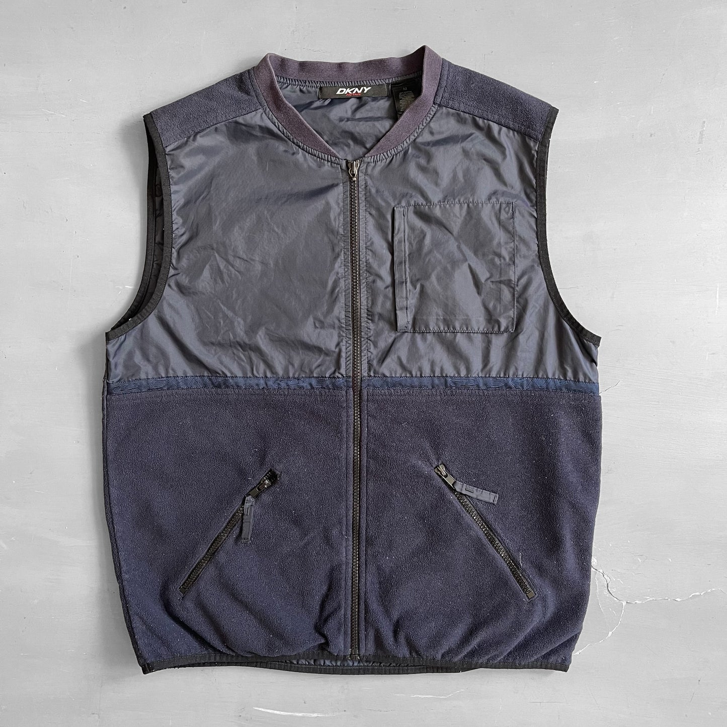 1990s DKNY active gilet (M/L)