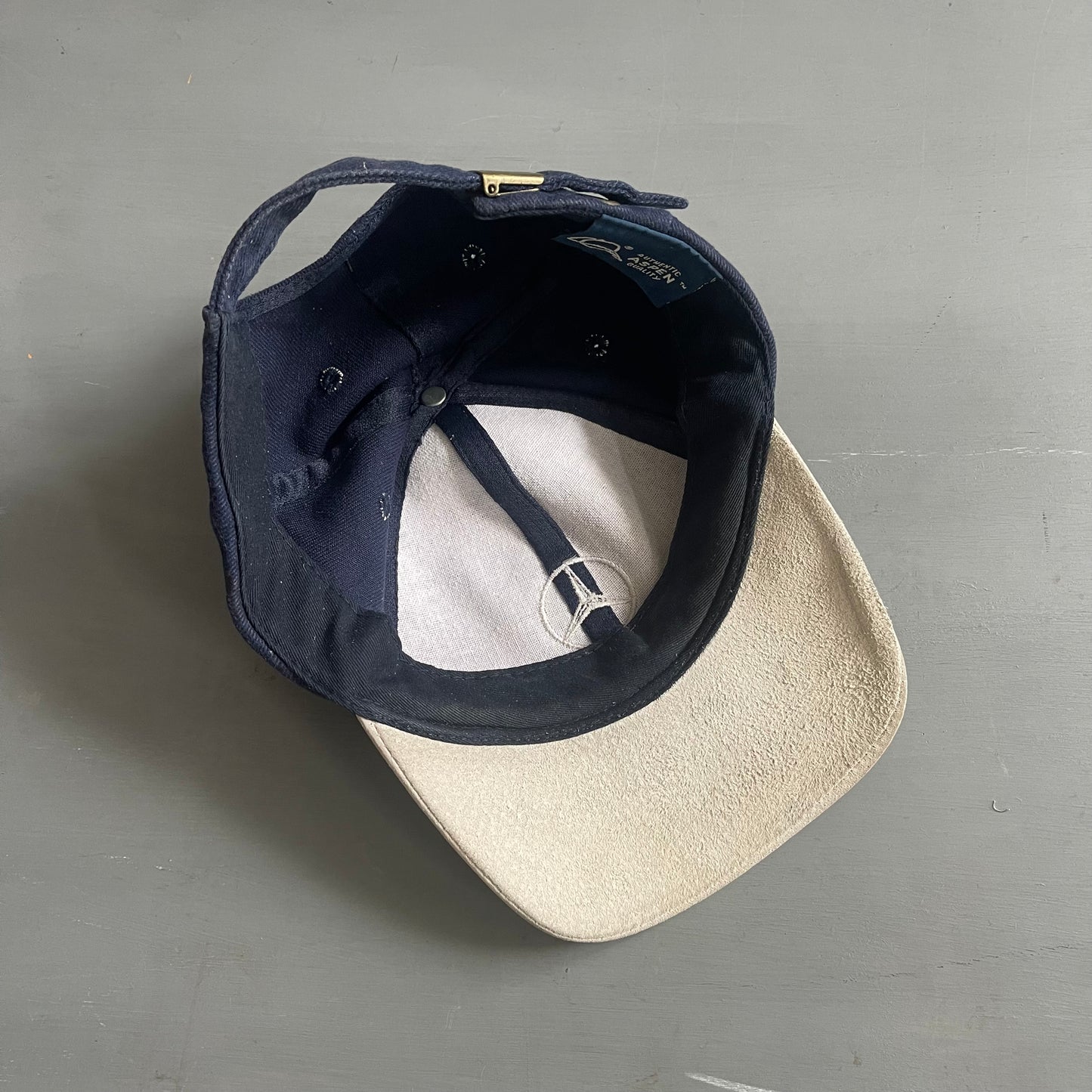 2000s Mercedes-Benz cap